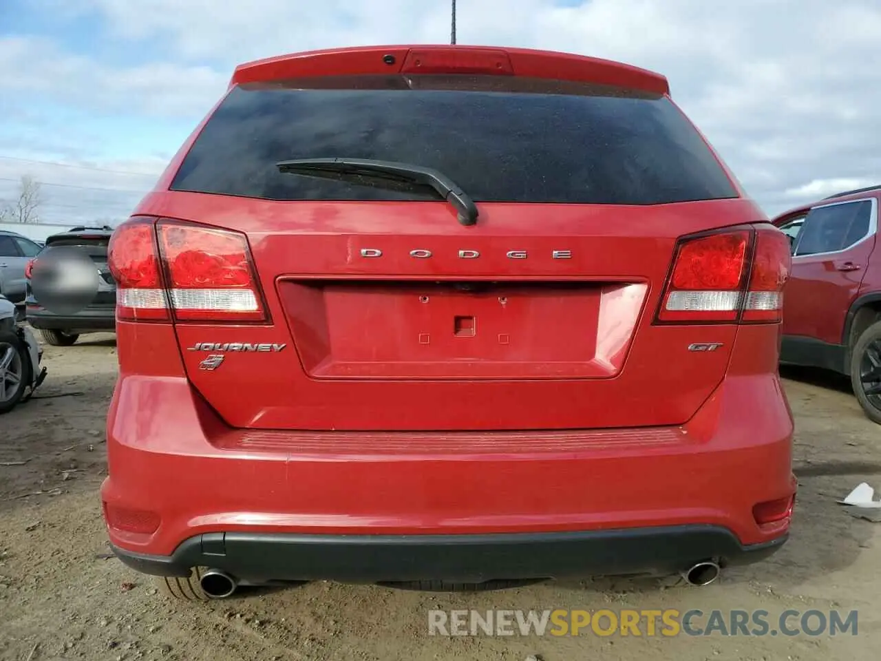 6 Photograph of a damaged car 3C4PDDEG9KT720998 DODGE JOURNEY 2019