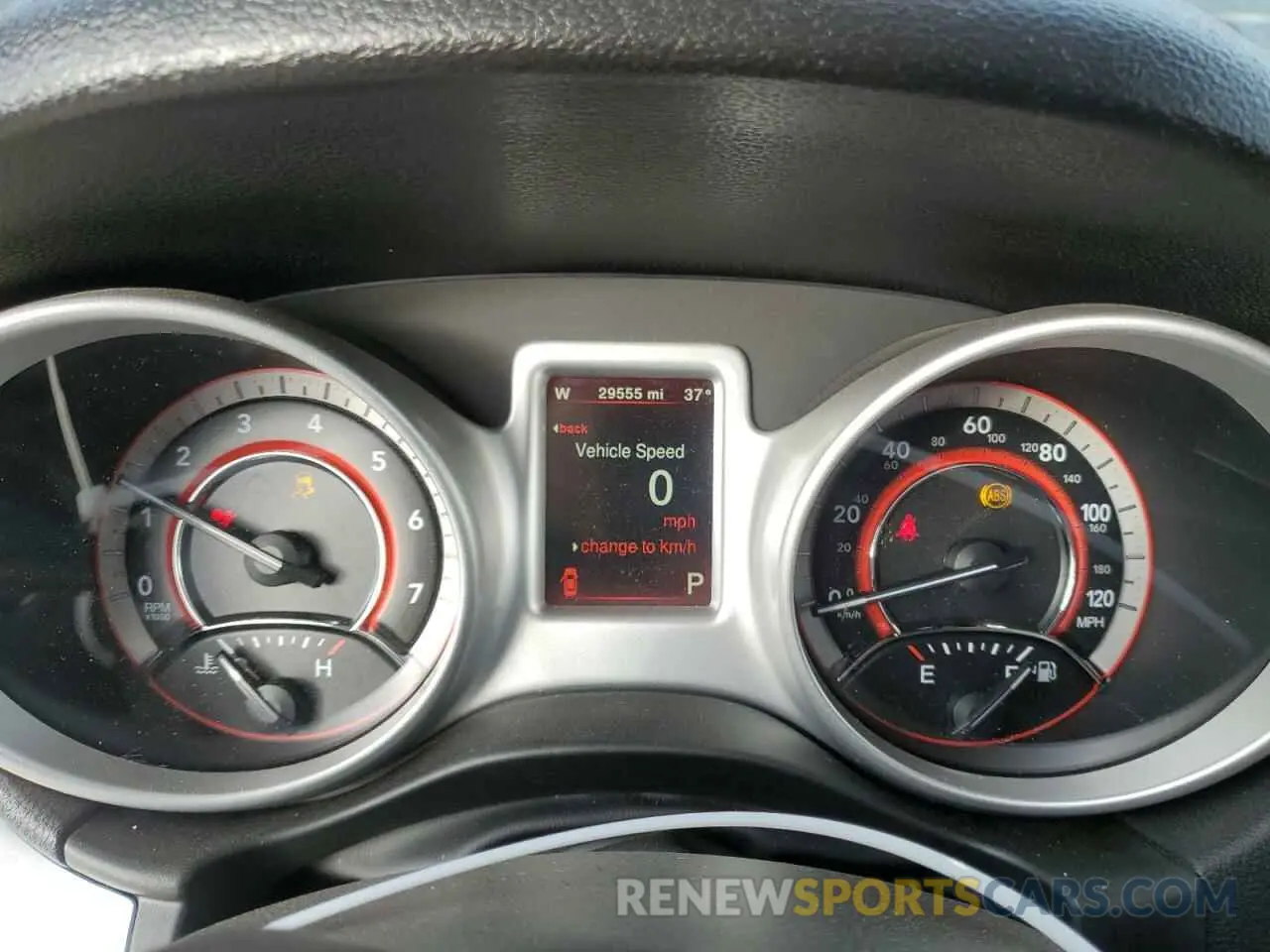 9 Photograph of a damaged car 3C4PDDEG9KT720998 DODGE JOURNEY 2019