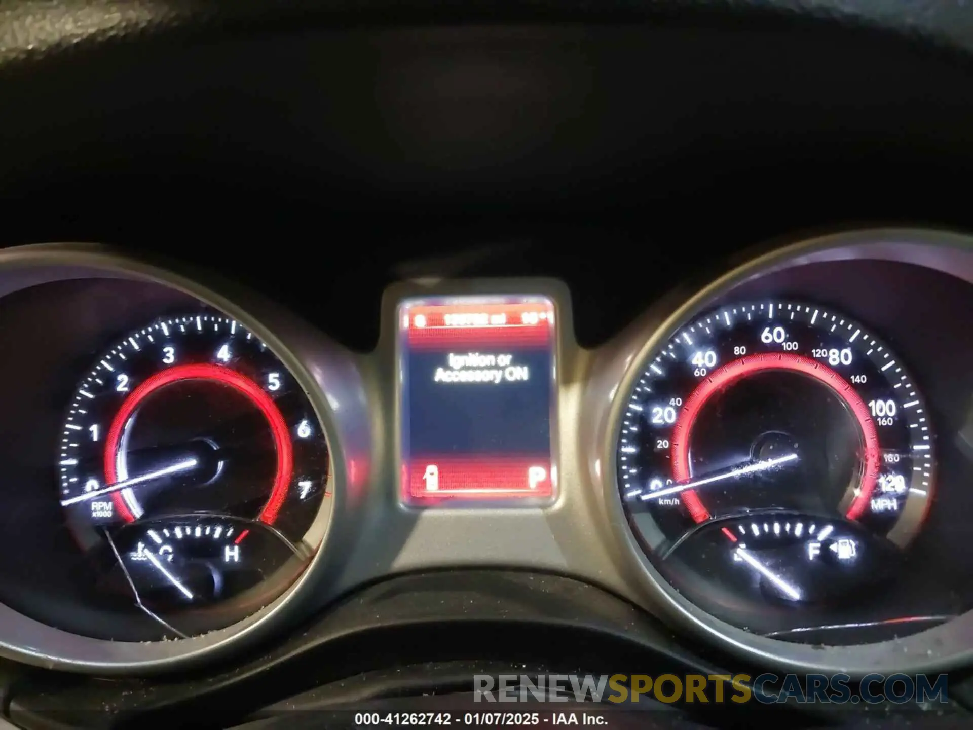 7 Photograph of a damaged car 3C4PDDEG9KT769926 DODGE JOURNEY 2019