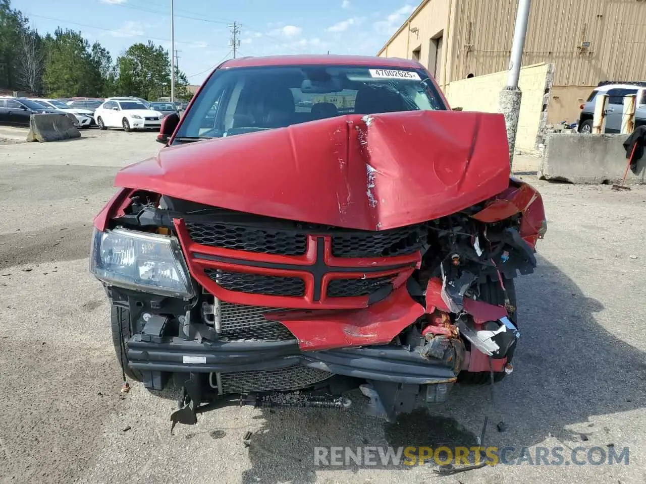 5 Photograph of a damaged car 3C4PDDEG9KT770087 DODGE JOURNEY 2019