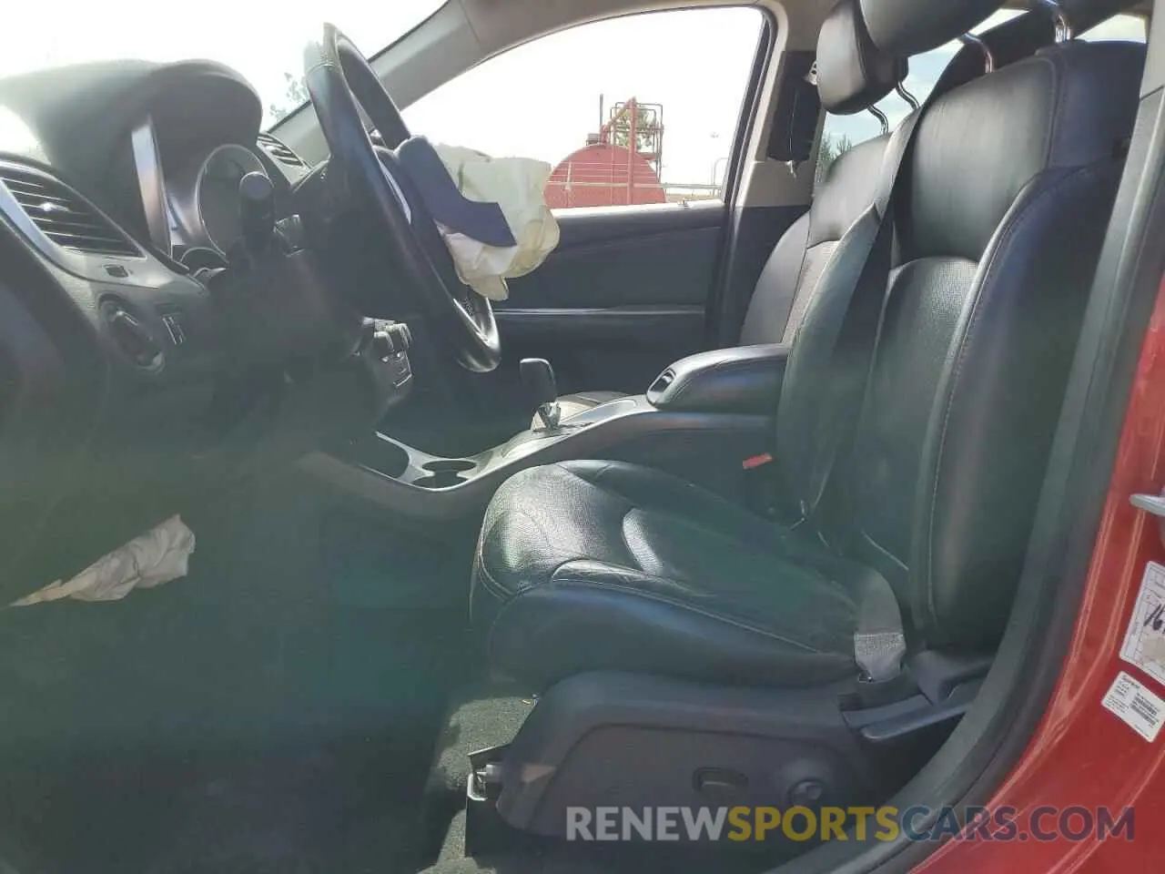 7 Photograph of a damaged car 3C4PDDEG9KT770087 DODGE JOURNEY 2019