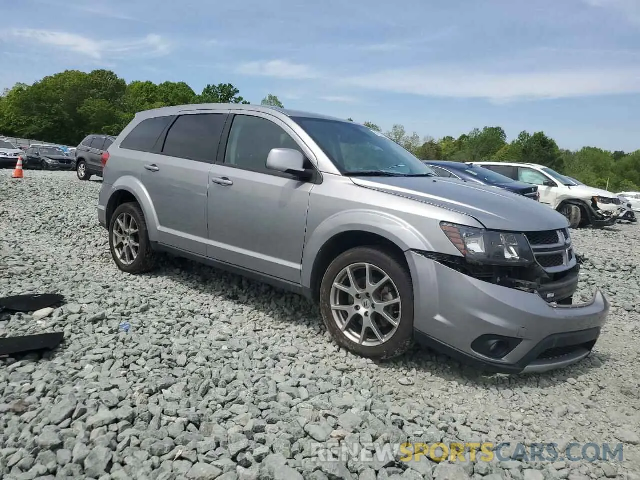 4 Photograph of a damaged car 3C4PDDEG9KT784619 DODGE JOURNEY 2019