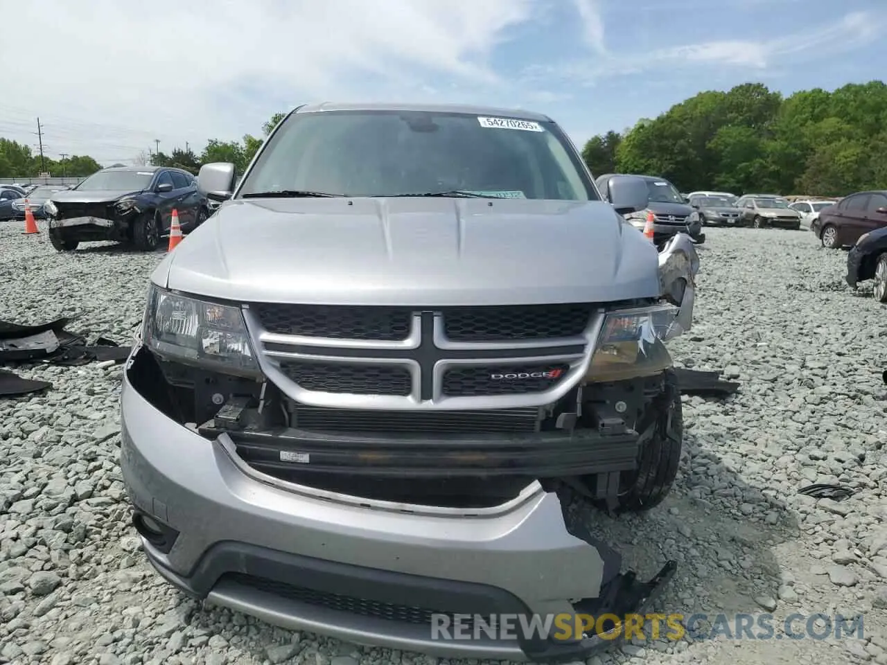 5 Photograph of a damaged car 3C4PDDEG9KT784619 DODGE JOURNEY 2019