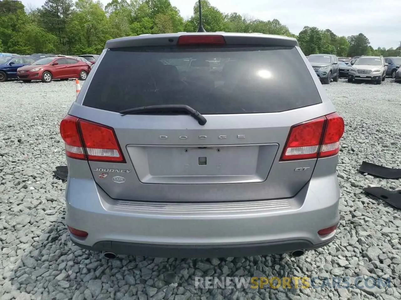 6 Photograph of a damaged car 3C4PDDEG9KT784619 DODGE JOURNEY 2019