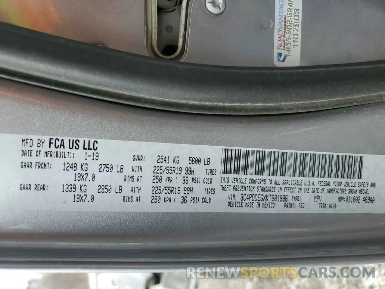 14 Photograph of a damaged car 3C4PDDEGXKT681886 DODGE JOURNEY 2019