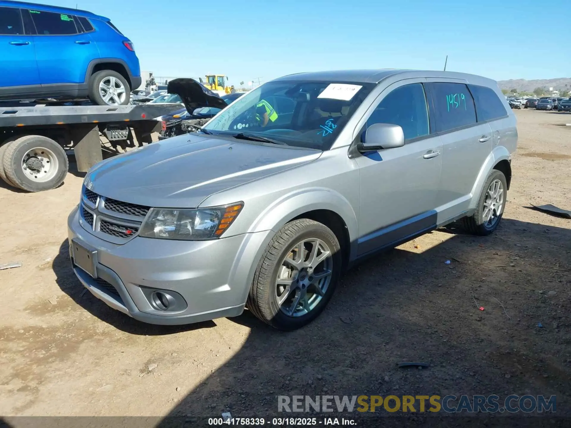 2 Photograph of a damaged car 3C4PDDEGXKT784922 DODGE JOURNEY 2019