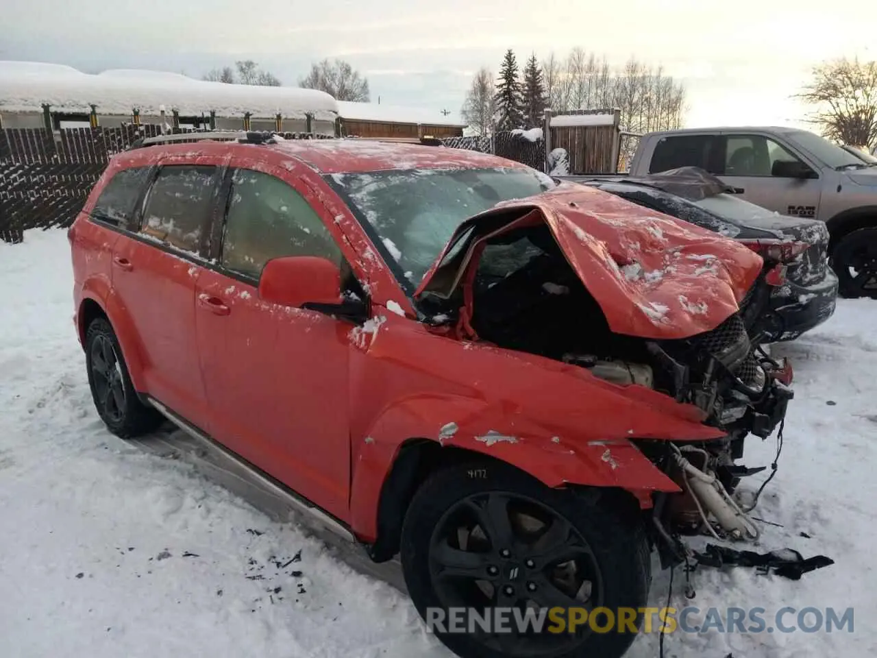 4 Photograph of a damaged car 3C4PDDGG0KT759265 DODGE JOURNEY 2019