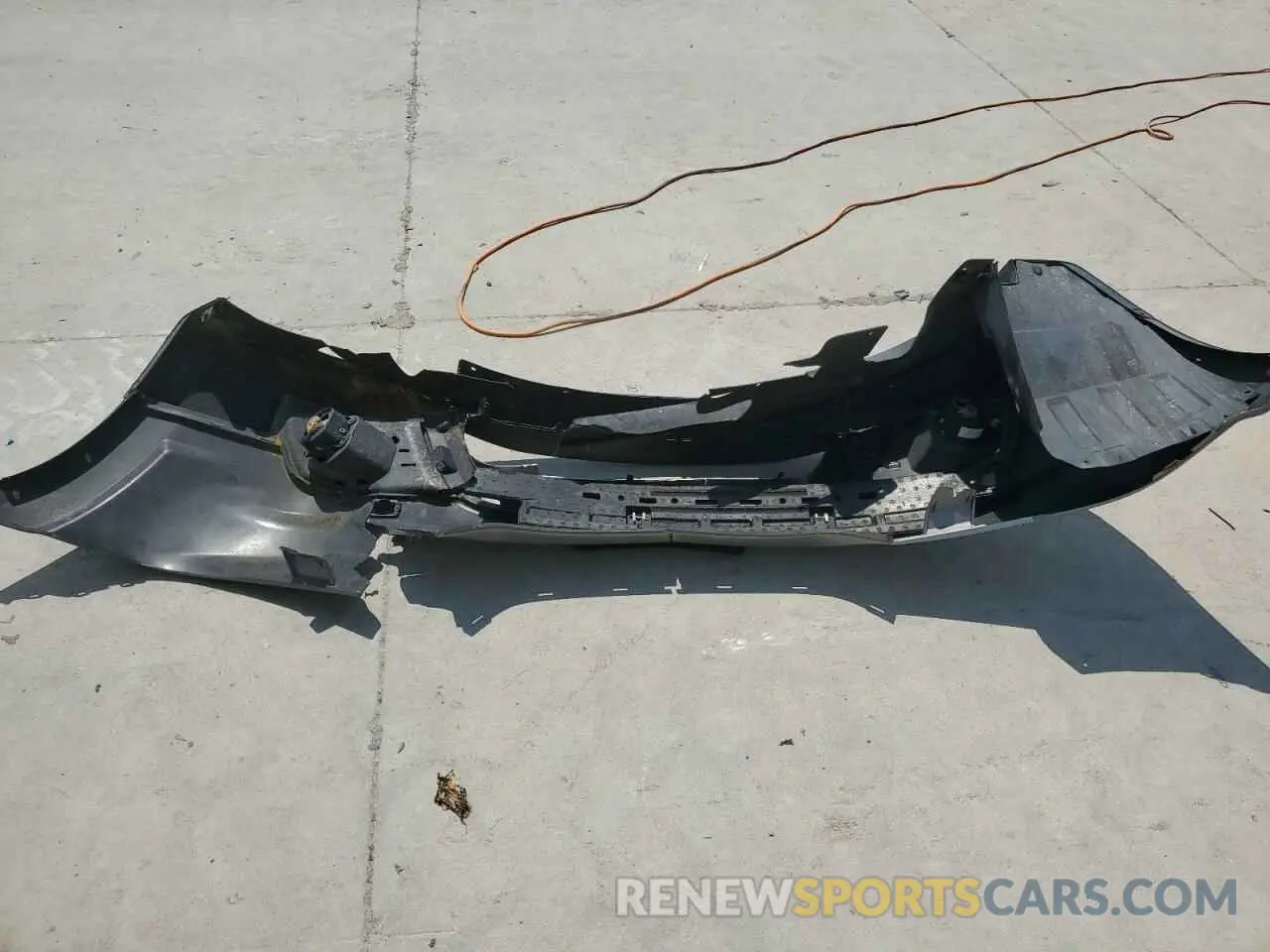 13 Photograph of a damaged car 3C4PDDGG3KT764928 DODGE JOURNEY 2019