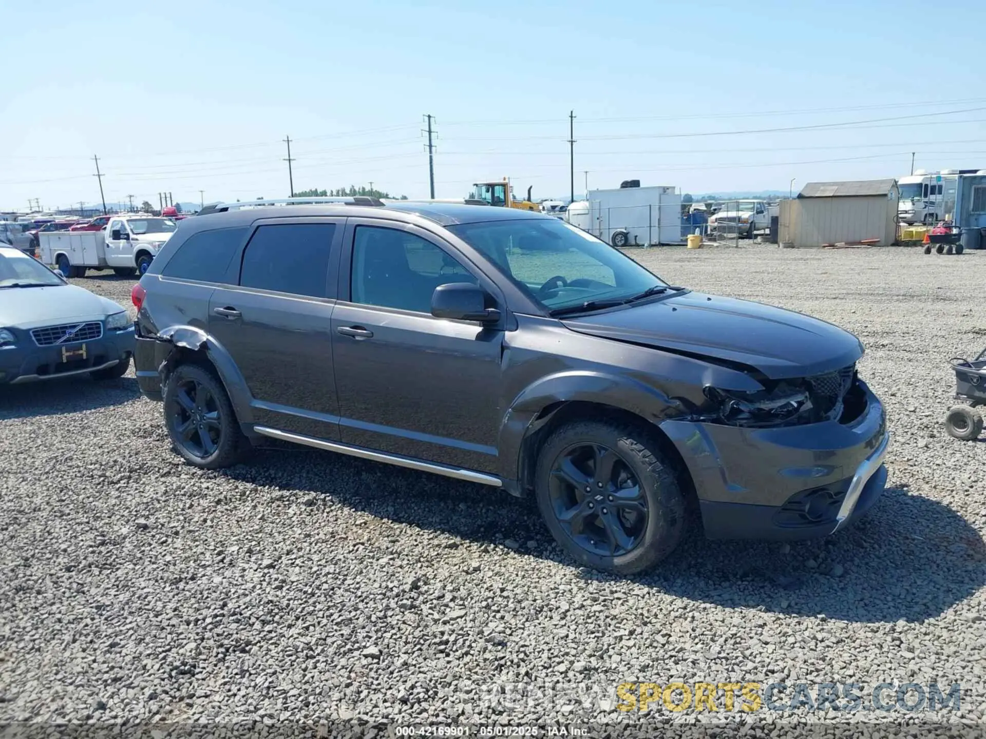 1 Photograph of a damaged car 3C4PDDGG3KT779770 DODGE JOURNEY 2019