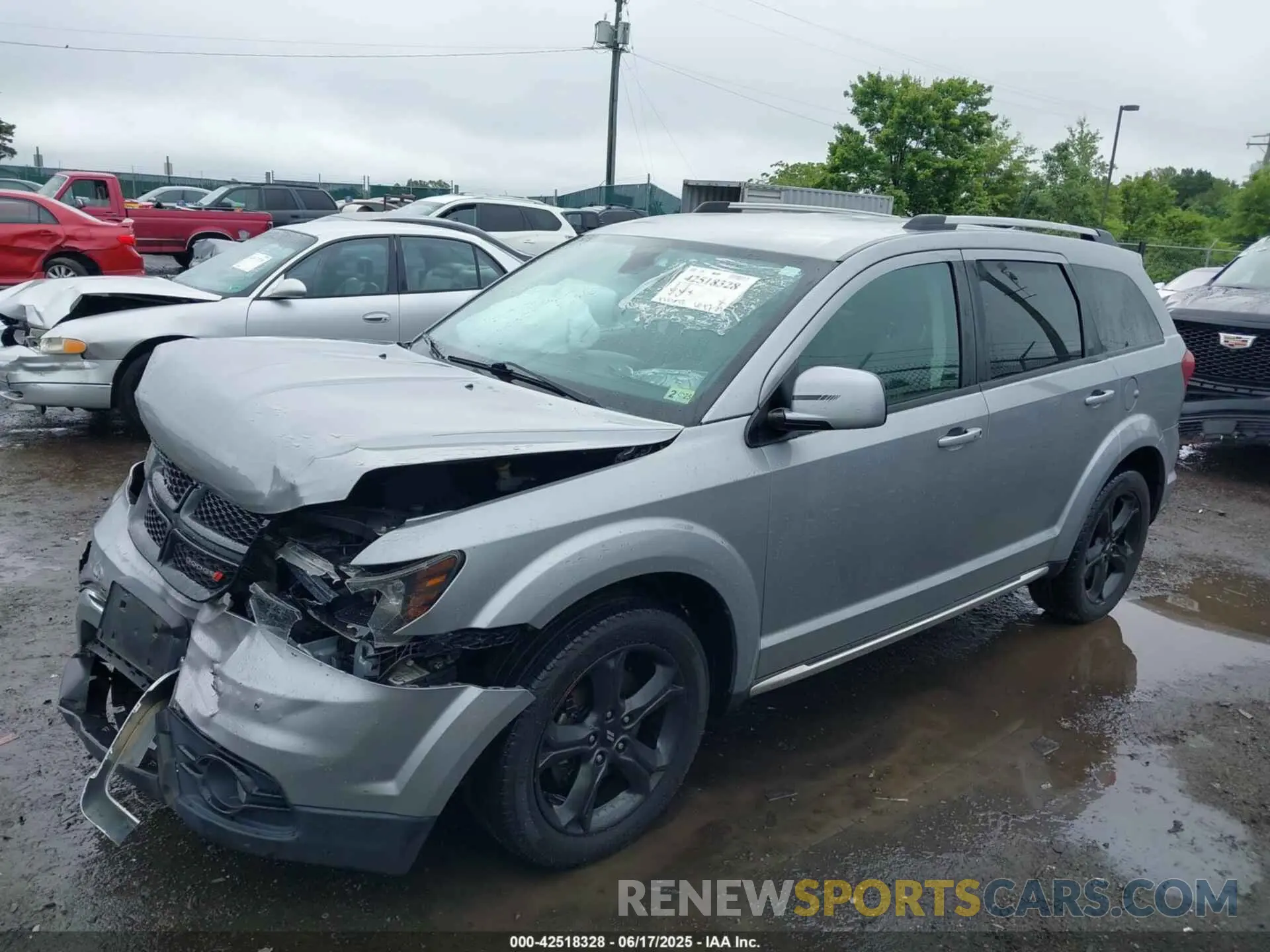 2 Photograph of a damaged car 3C4PDDGG5KT759343 DODGE JOURNEY 2019