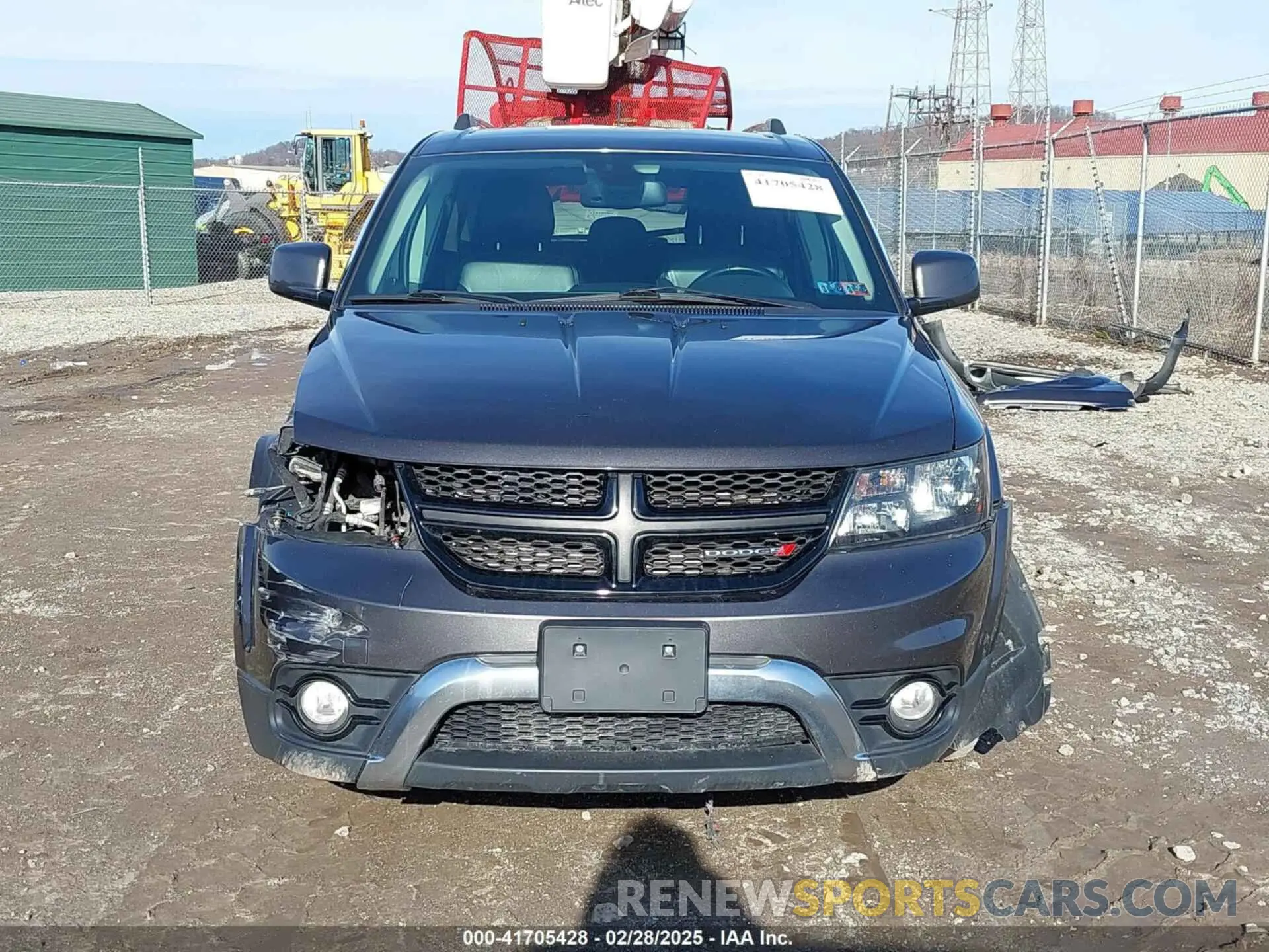 13 Photograph of a damaged car 3C4PDDGG6KT860665 DODGE JOURNEY 2019