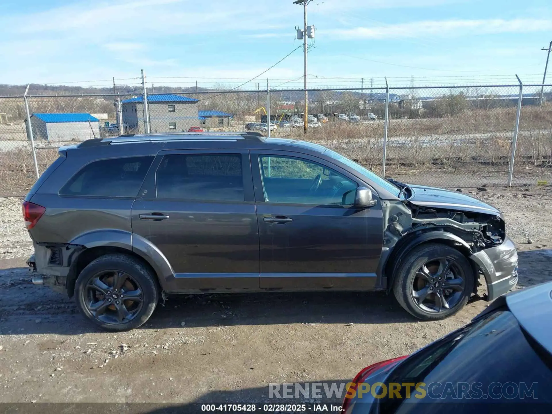 14 Photograph of a damaged car 3C4PDDGG6KT860665 DODGE JOURNEY 2019