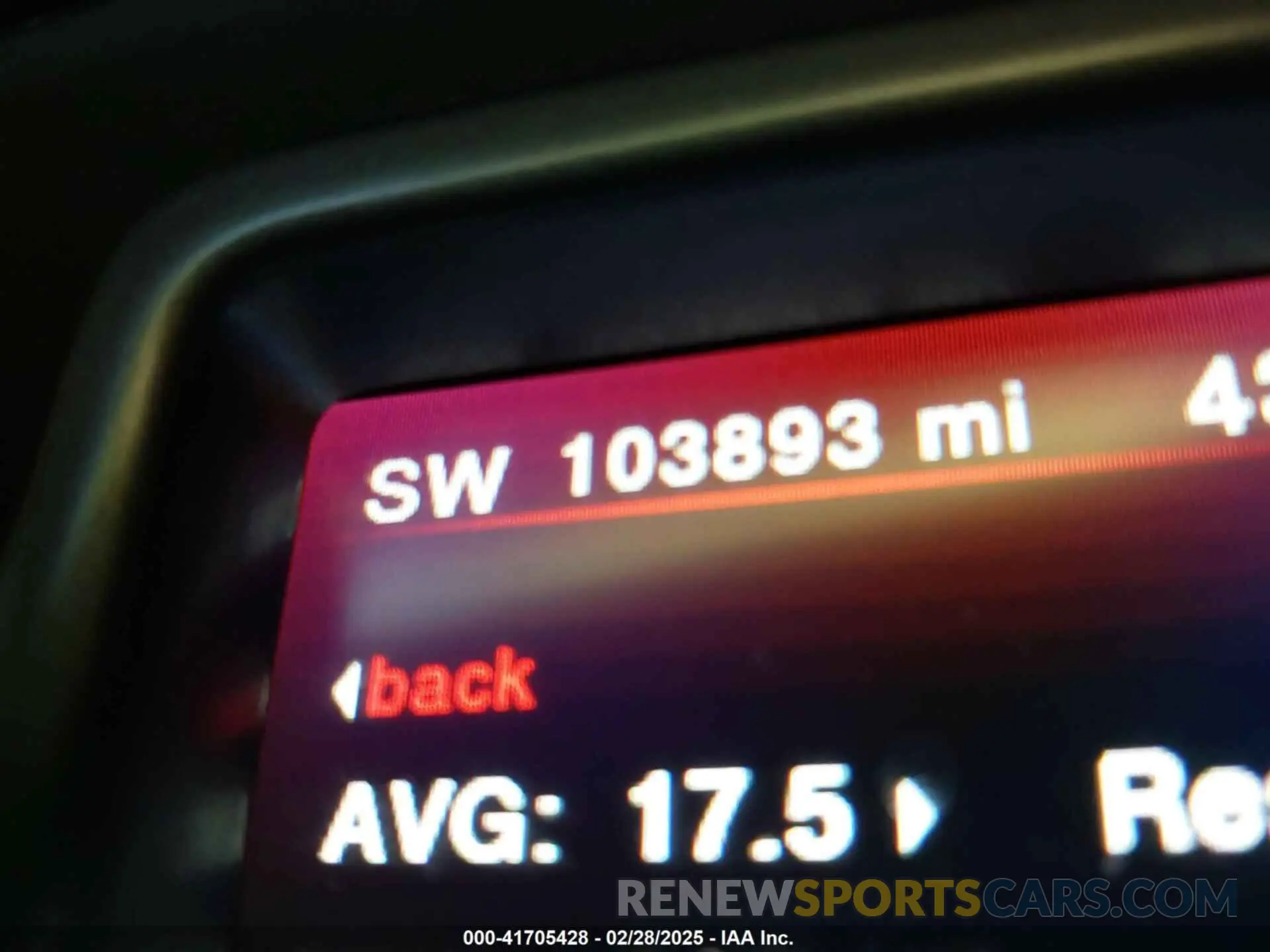 16 Photograph of a damaged car 3C4PDDGG6KT860665 DODGE JOURNEY 2019