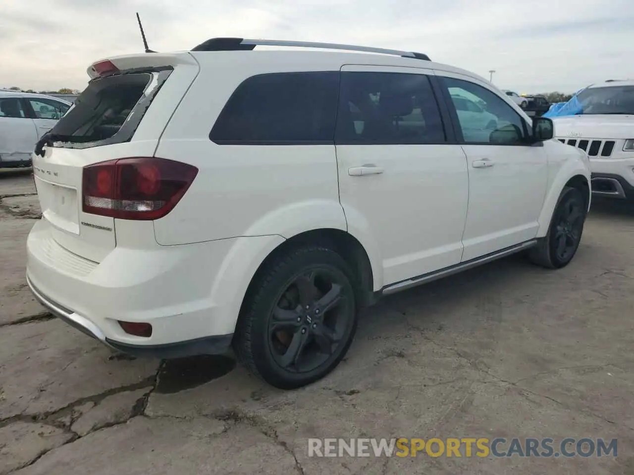 3 Photograph of a damaged car 3C4PDDGG9KT841494 DODGE JOURNEY 2019
