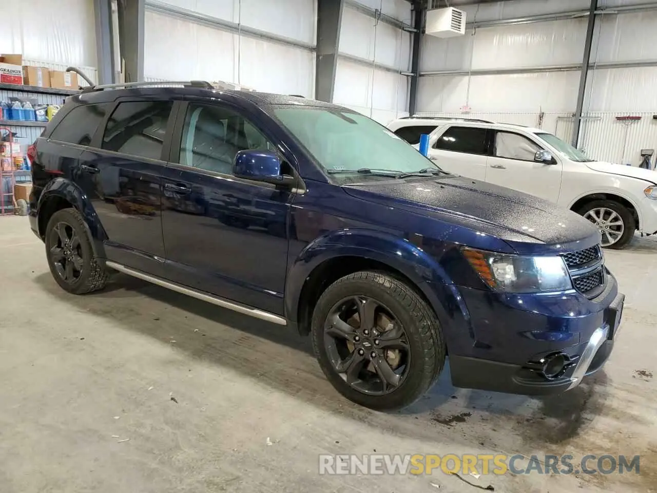 4 Photograph of a damaged car 3C4PDDGGXKT688091 DODGE JOURNEY 2019