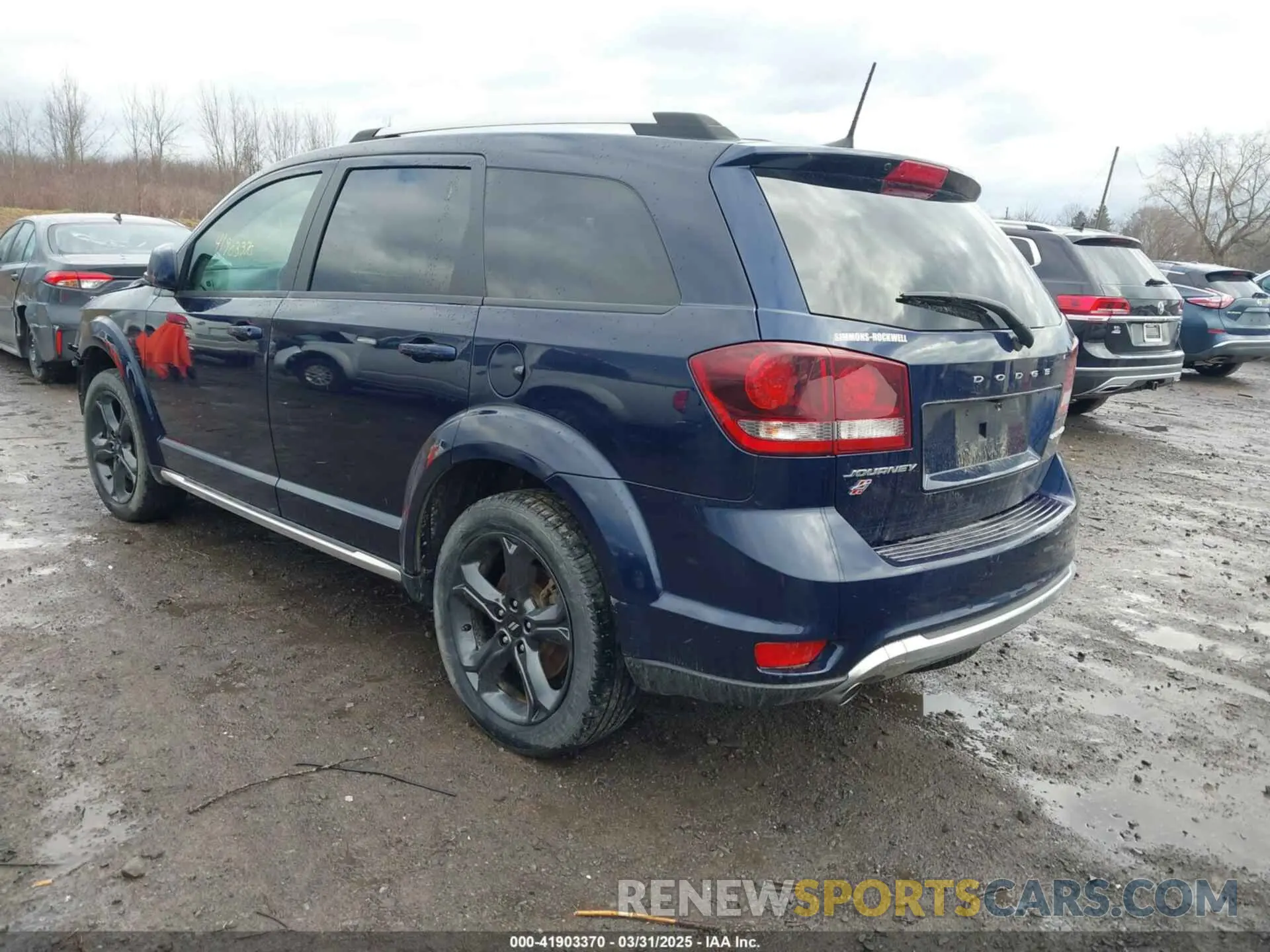 3 Photograph of a damaged car 3C4PDDGGXKT764912 DODGE JOURNEY 2019