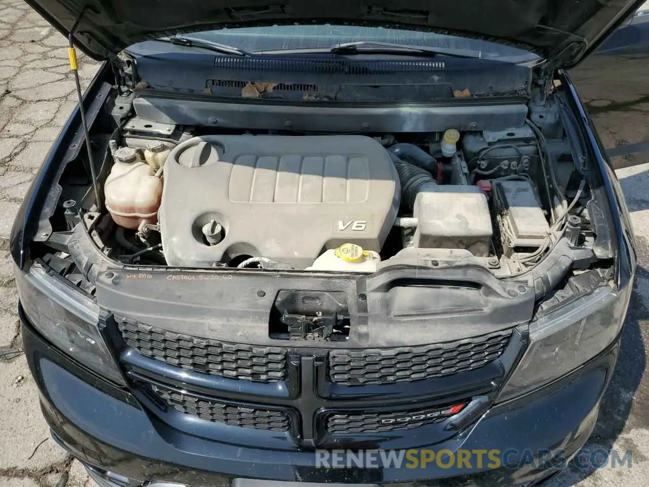 12 Photograph of a damaged car 3C4PDDGGXKT779846 DODGE JOURNEY 2019