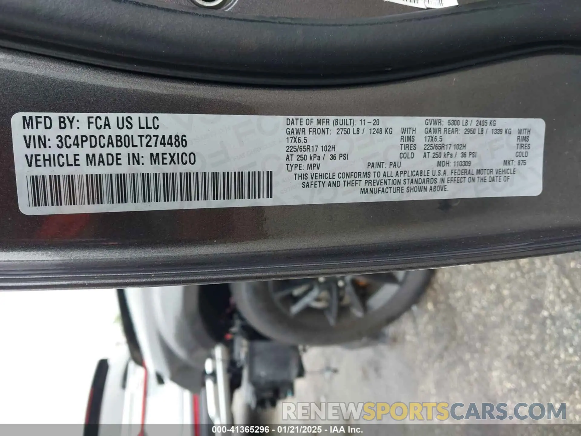 9 Photograph of a damaged car 3C4PDCAB0LT274486 DODGE JOURNEY 2020