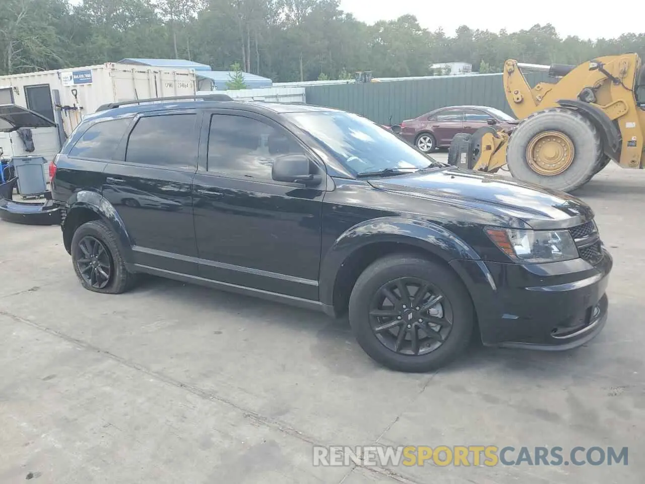 4 Photograph of a damaged car 3C4PDCAB0LT280787 DODGE JOURNEY 2020
