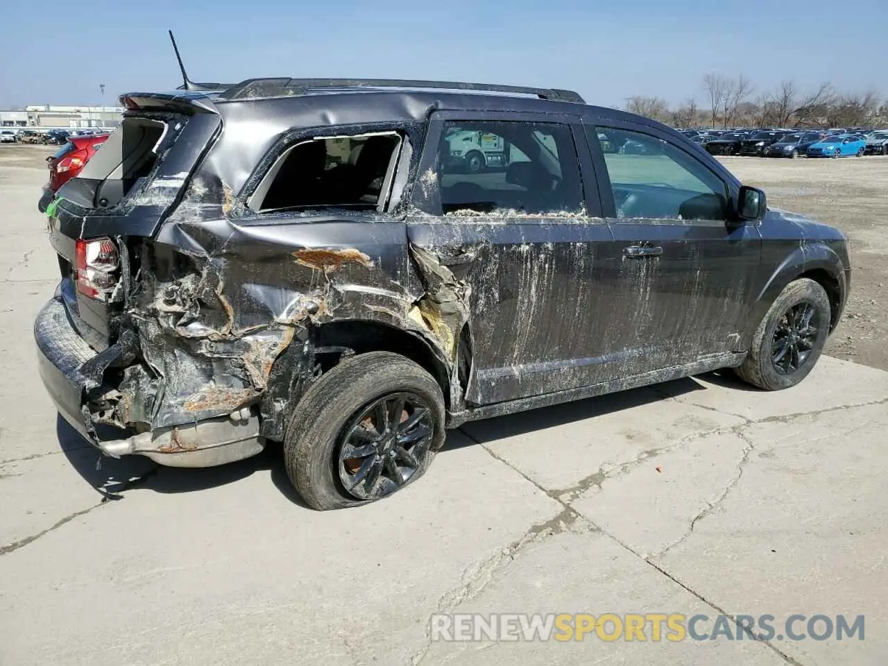 3 Photograph of a damaged car 3C4PDCAB1LT199510 DODGE JOURNEY 2020
