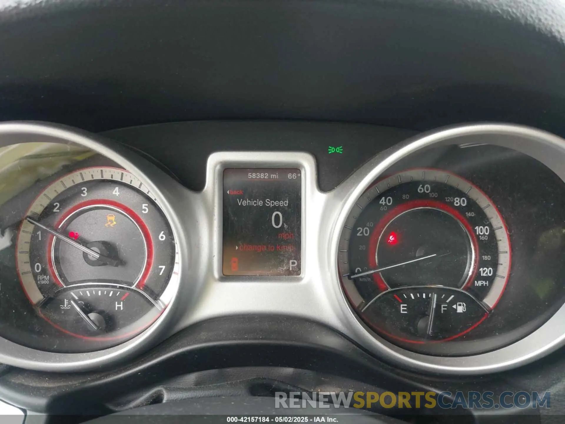 7 Photograph of a damaged car 3C4PDCAB1LT202194 DODGE JOURNEY 2020