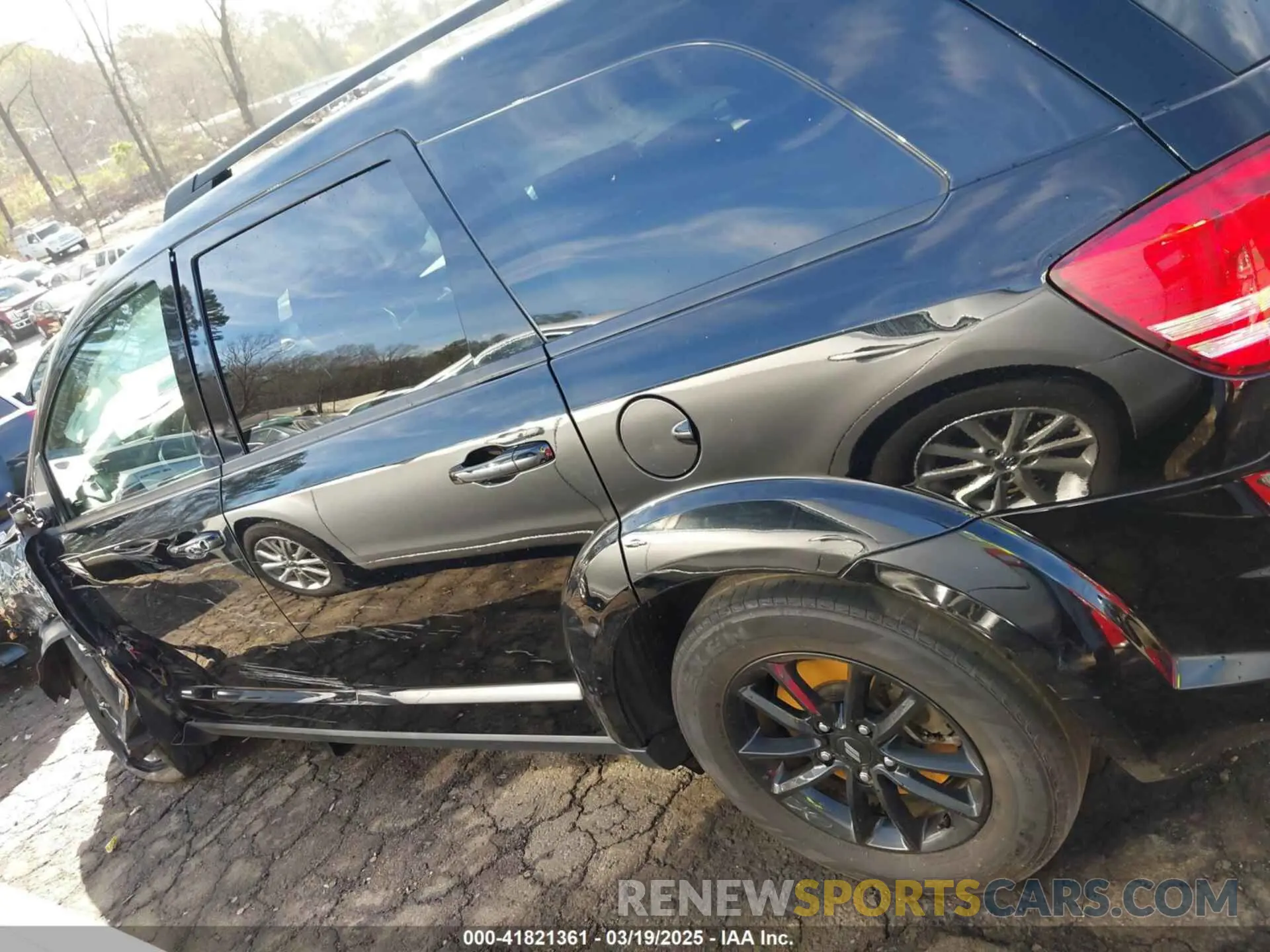 15 Photograph of a damaged car 3C4PDCAB1LT232358 DODGE JOURNEY 2020