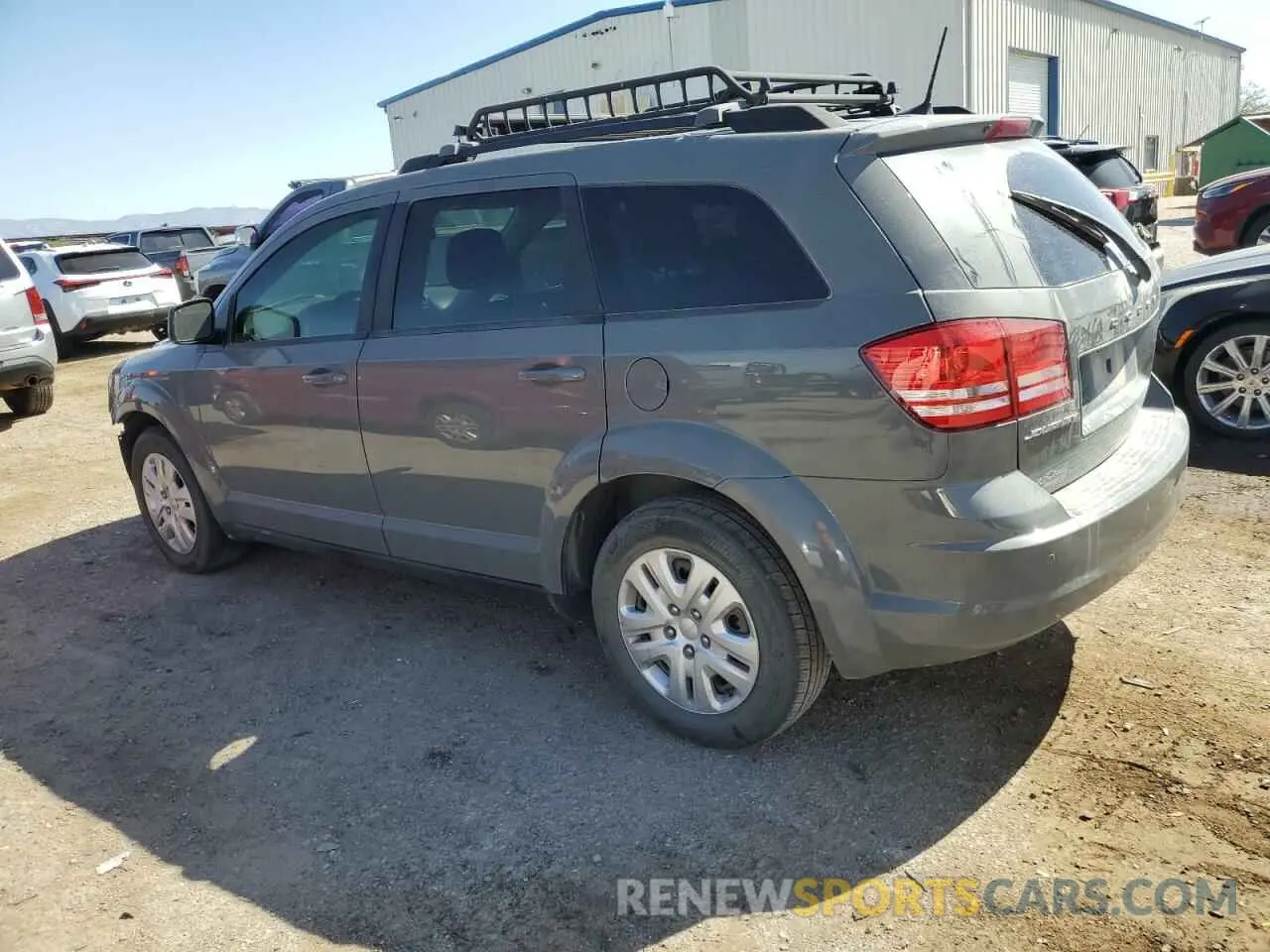 2 Photograph of a damaged car 3C4PDCAB1LT274125 DODGE JOURNEY 2020