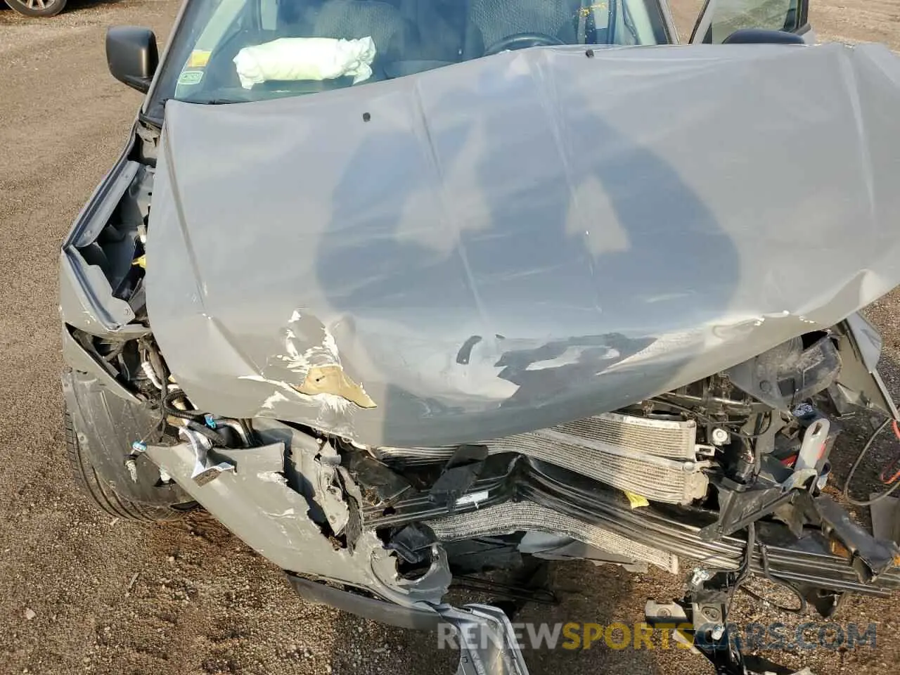 12 Photograph of a damaged car 3C4PDCAB1LT275839 DODGE JOURNEY 2020