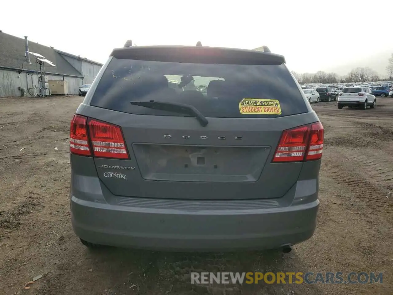 6 Photograph of a damaged car 3C4PDCAB1LT275839 DODGE JOURNEY 2020