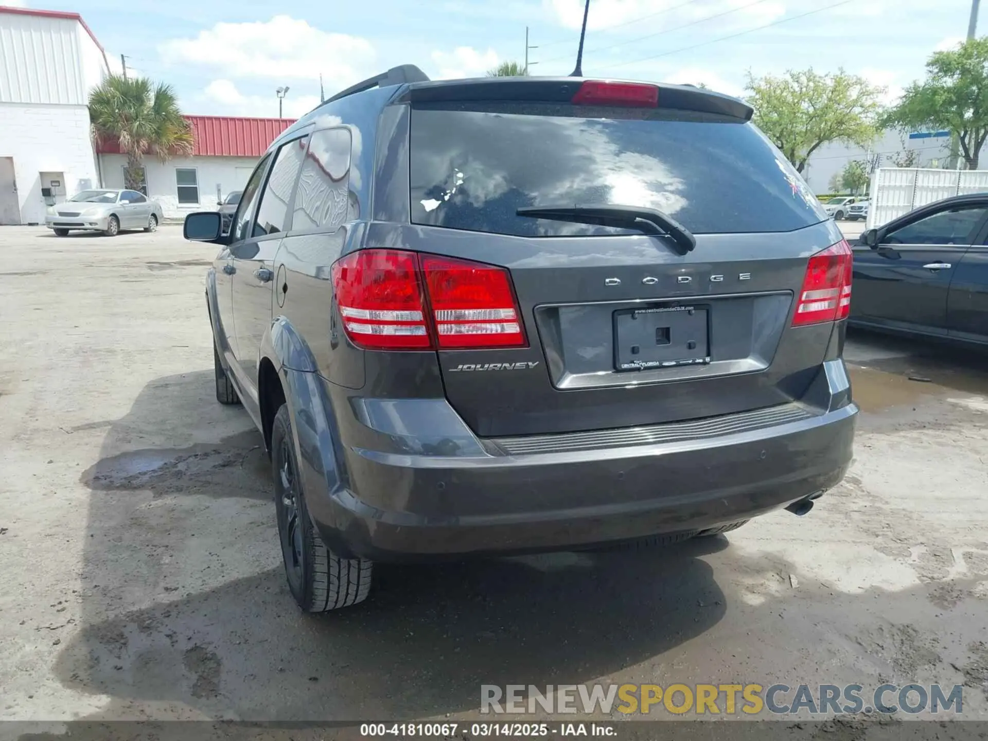 3 Photograph of a damaged car 3C4PDCAB1LT279048 DODGE JOURNEY 2020