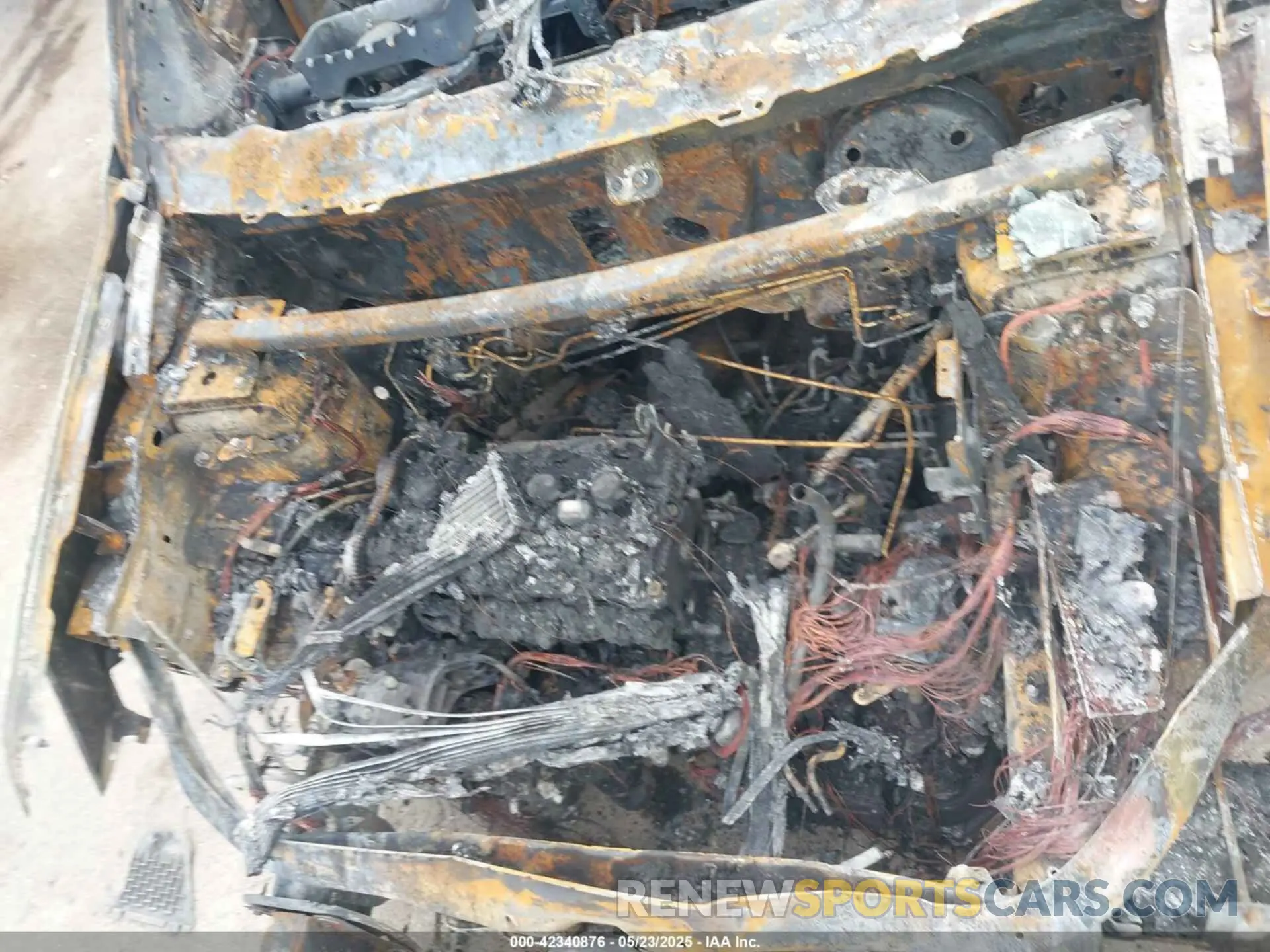 10 Photograph of a damaged car 3C4PDCAB1LT279907 DODGE JOURNEY 2020