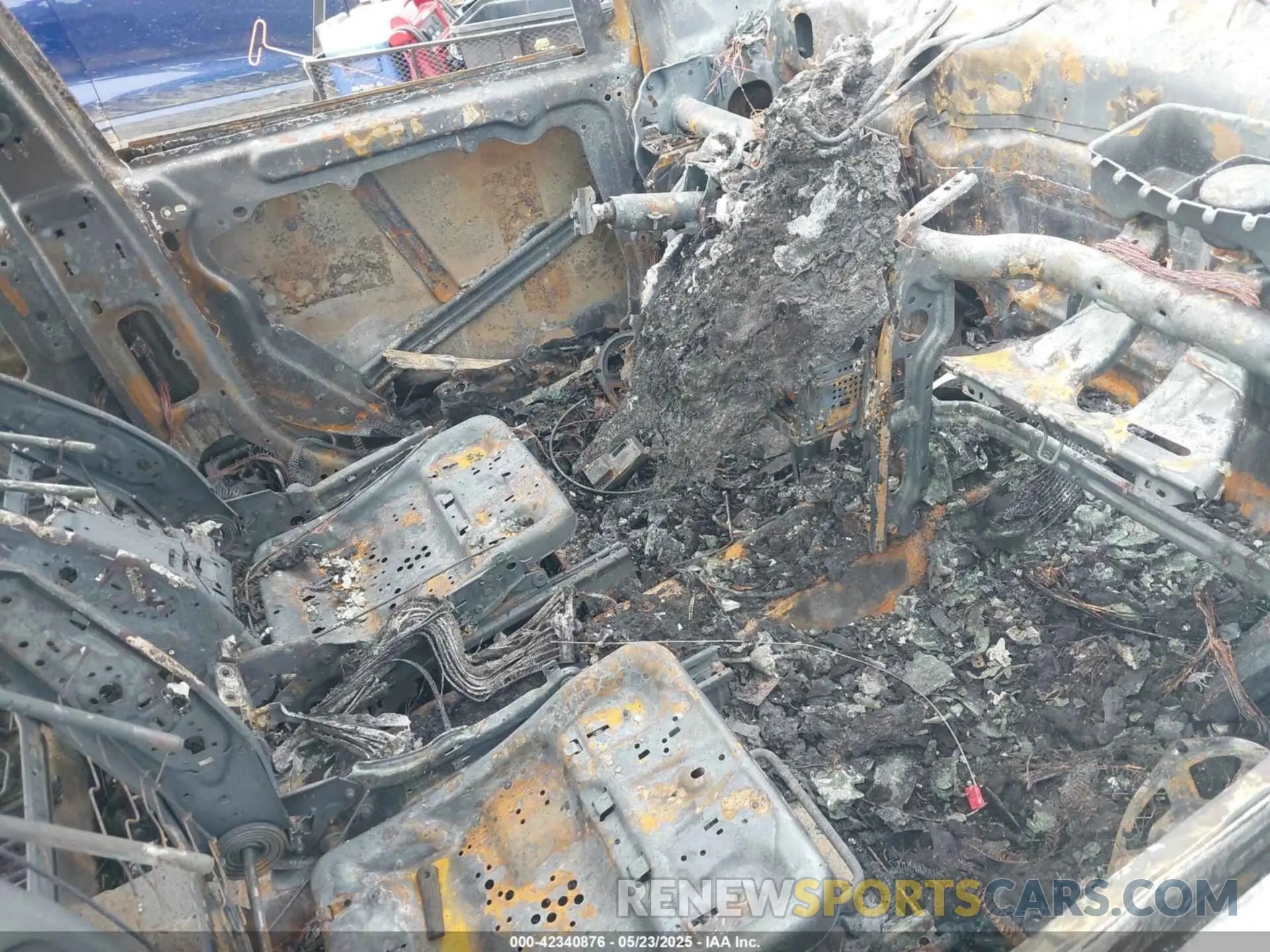 5 Photograph of a damaged car 3C4PDCAB1LT279907 DODGE JOURNEY 2020