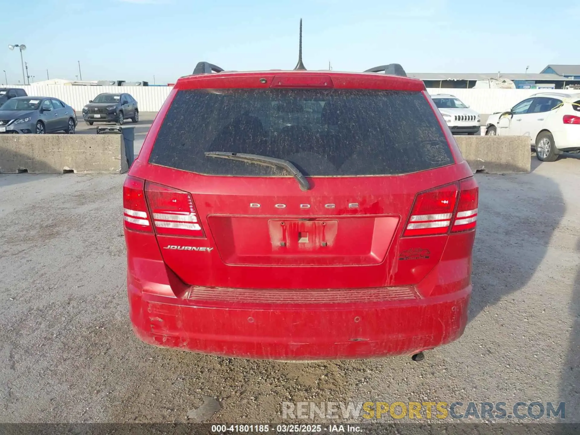 16 Photograph of a damaged car 3C4PDCAB1LT280488 DODGE JOURNEY 2020