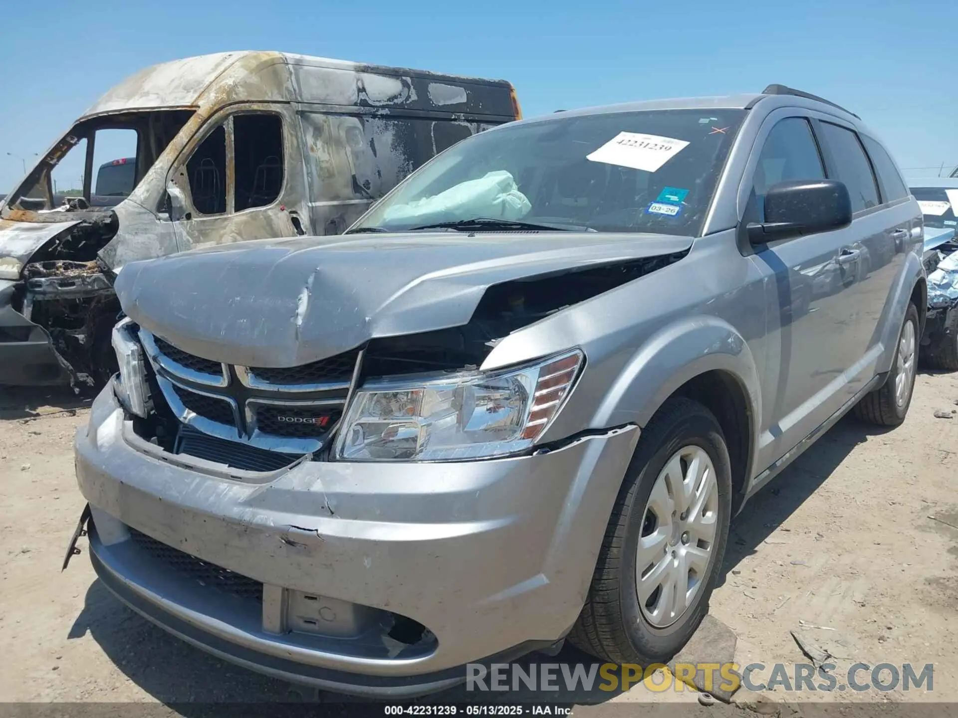 2 Photograph of a damaged car 3C4PDCAB2LT250674 DODGE JOURNEY 2020