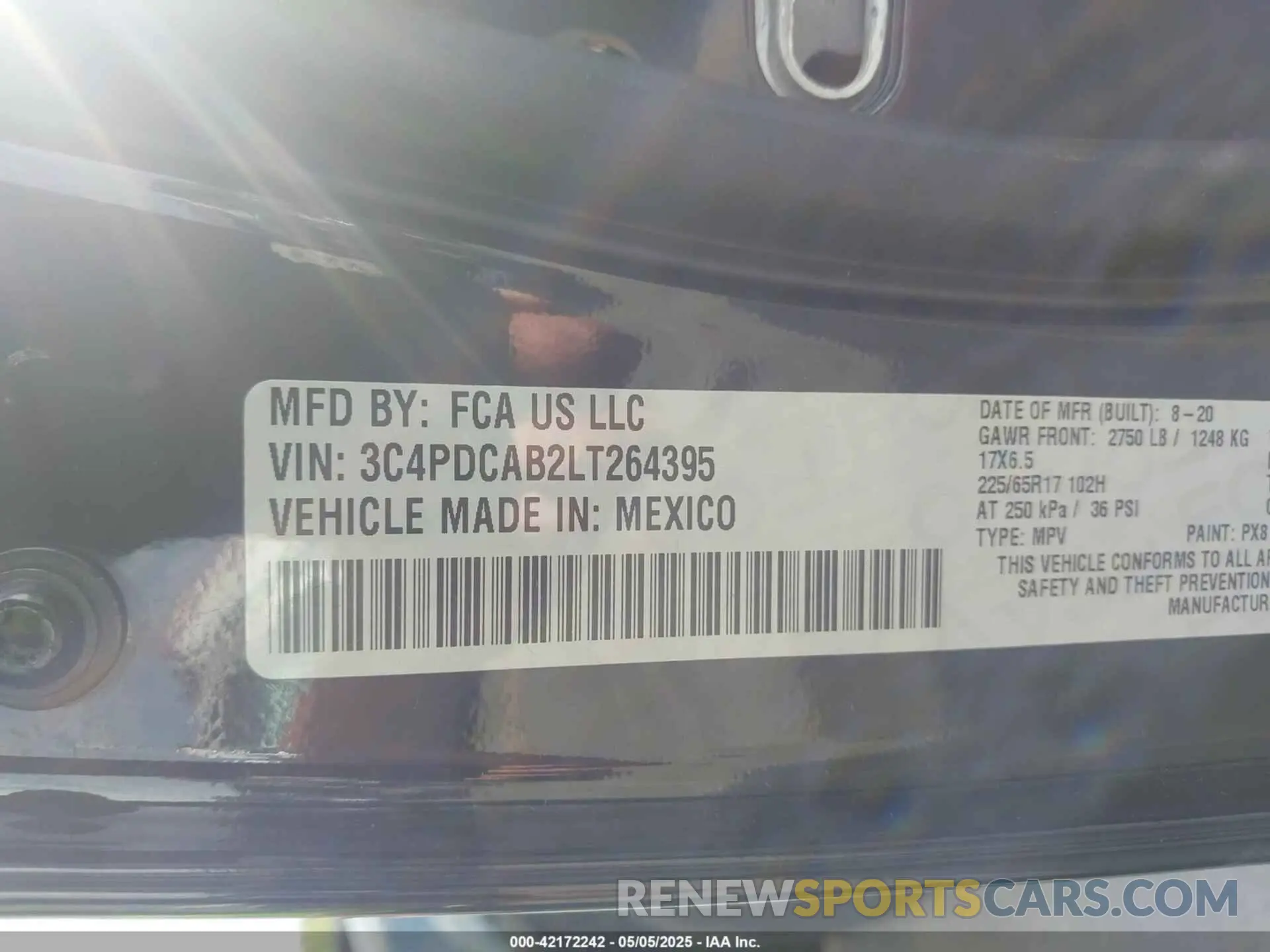 9 Photograph of a damaged car 3C4PDCAB2LT264395 DODGE JOURNEY 2020