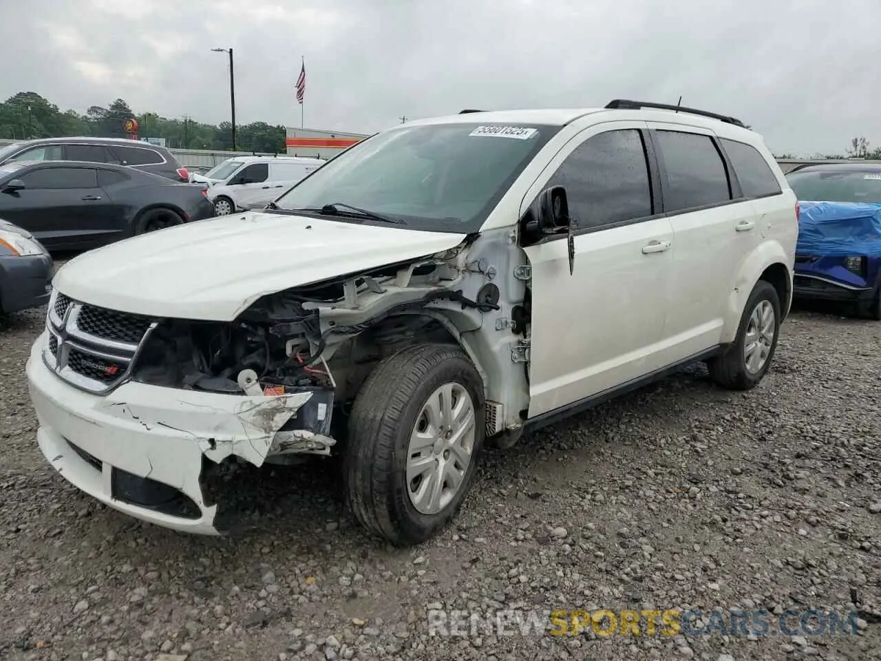 1 Photograph of a damaged car 3C4PDCAB2LT266308 DODGE JOURNEY 2020