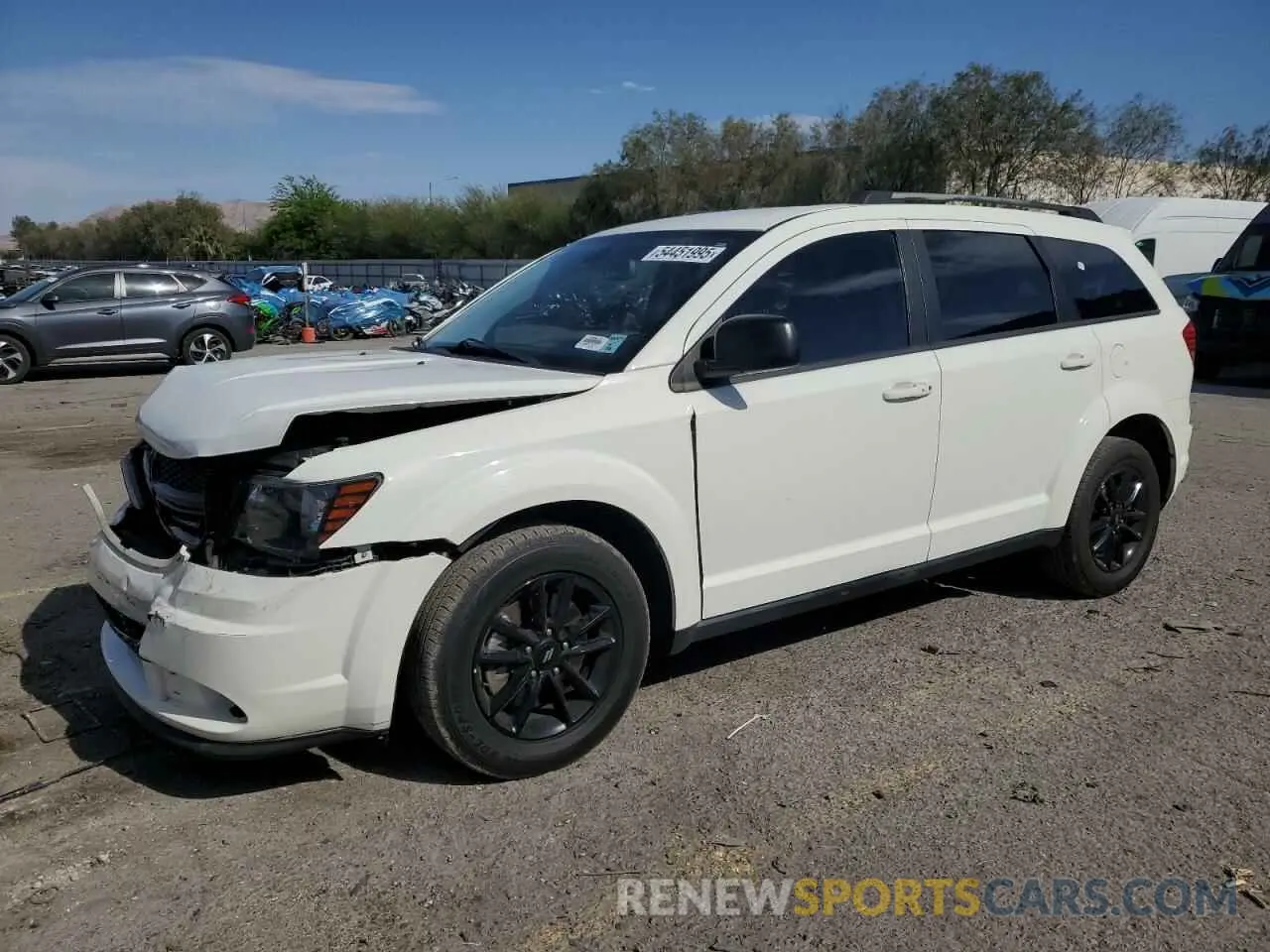 1 Photograph of a damaged car 3C4PDCAB2LT271931 DODGE JOURNEY 2020