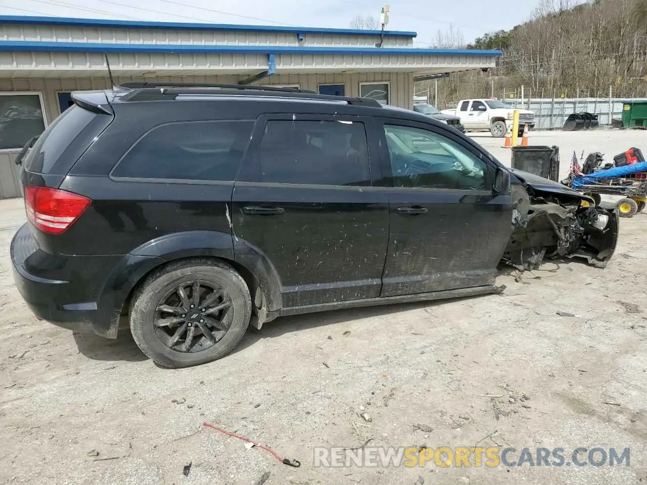 3 Photograph of a damaged car 3C4PDCAB2LT273288 DODGE JOURNEY 2020