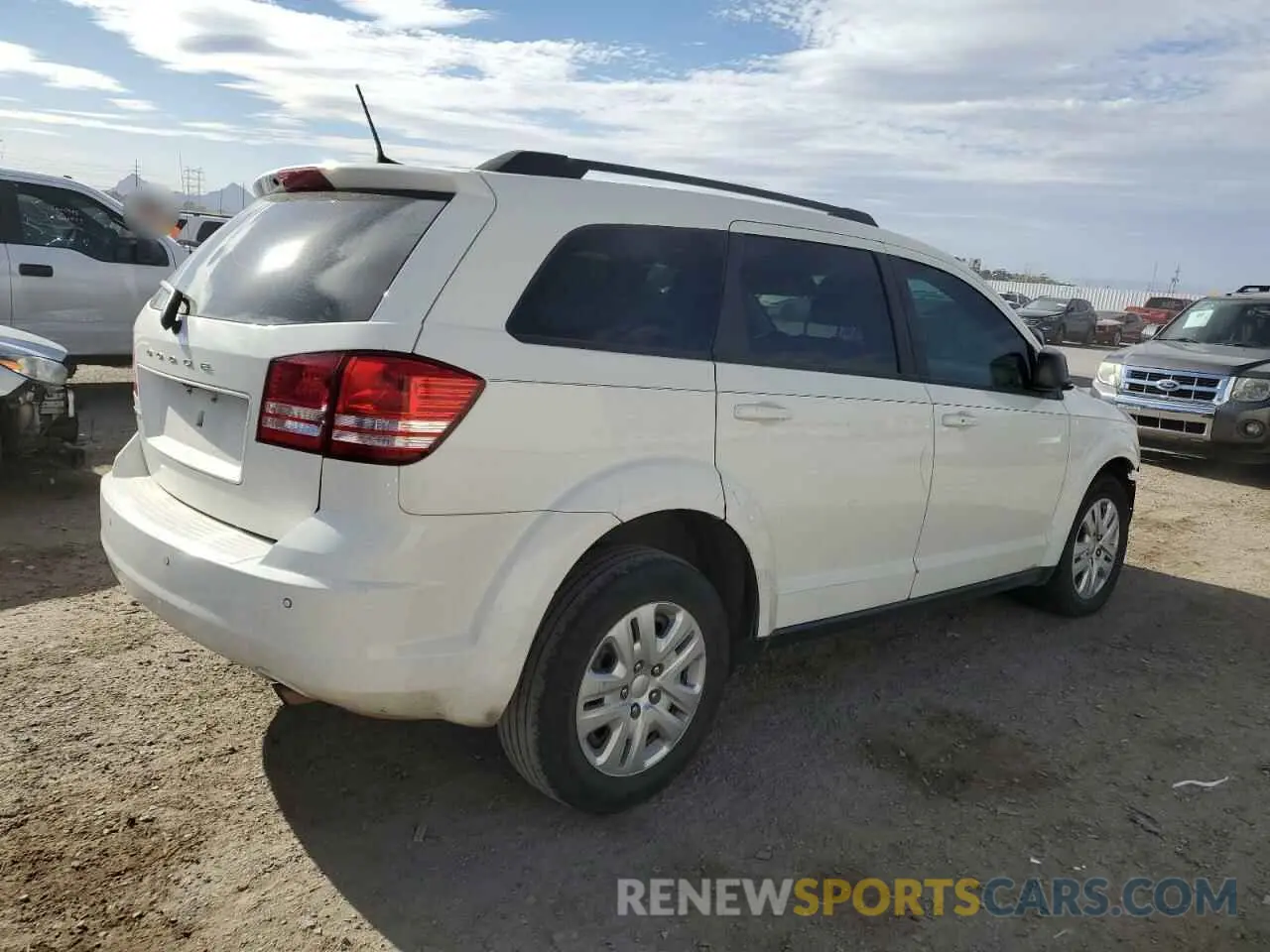 3 Photograph of a damaged car 3C4PDCAB2LT274019 DODGE JOURNEY 2020