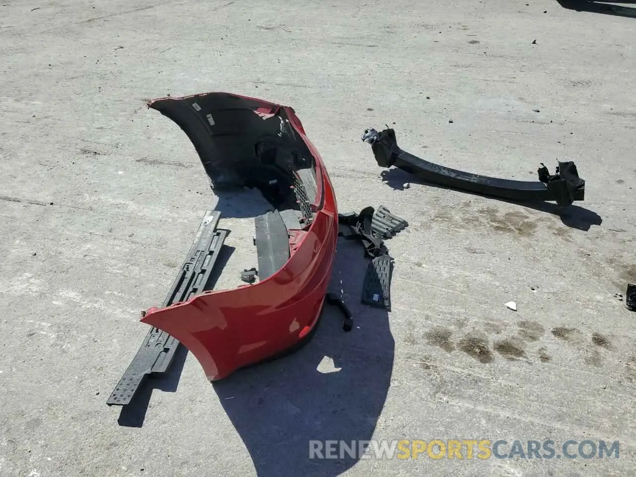 14 Photograph of a damaged car 3C4PDCAB2LT275168 DODGE JOURNEY 2020