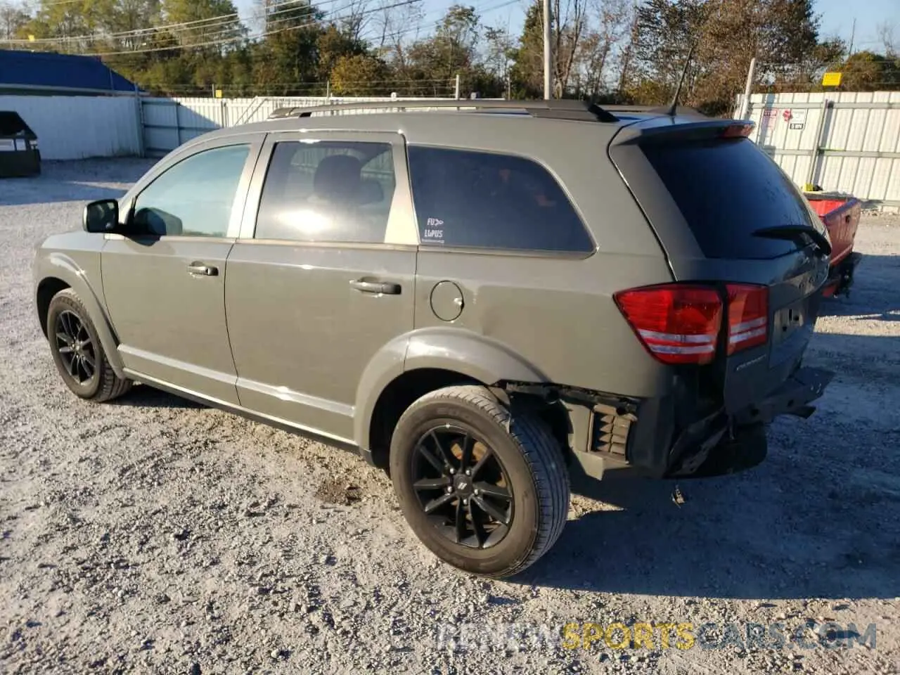 2 Photograph of a damaged car 3C4PDCAB2LT276997 DODGE JOURNEY 2020