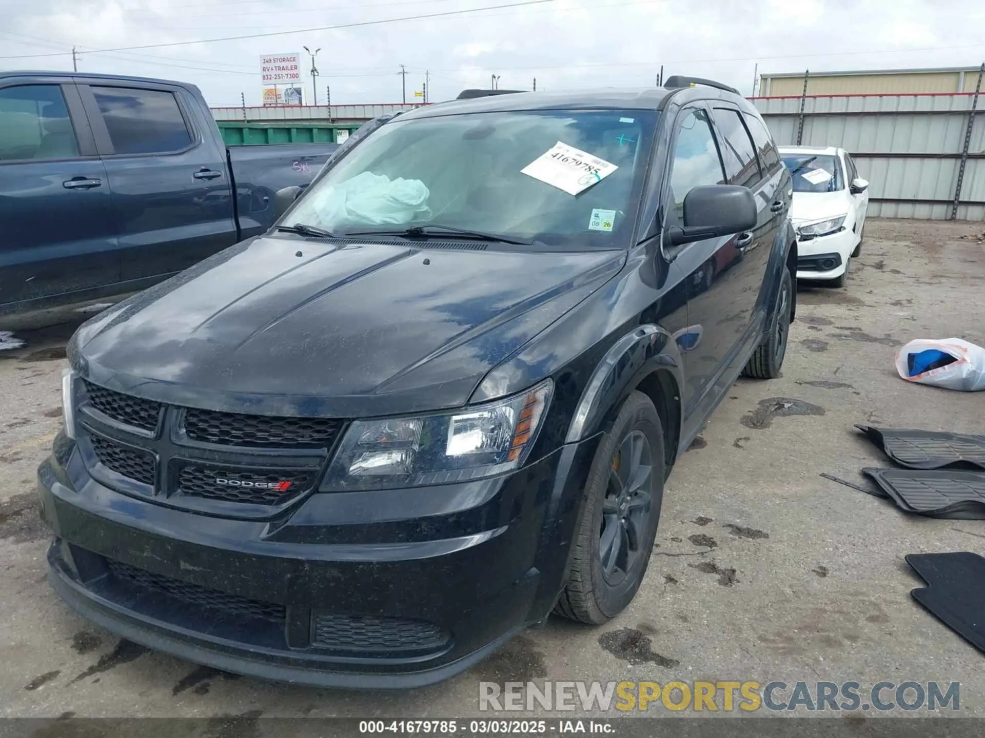 2 Photograph of a damaged car 3C4PDCAB3LT261747 DODGE JOURNEY 2020