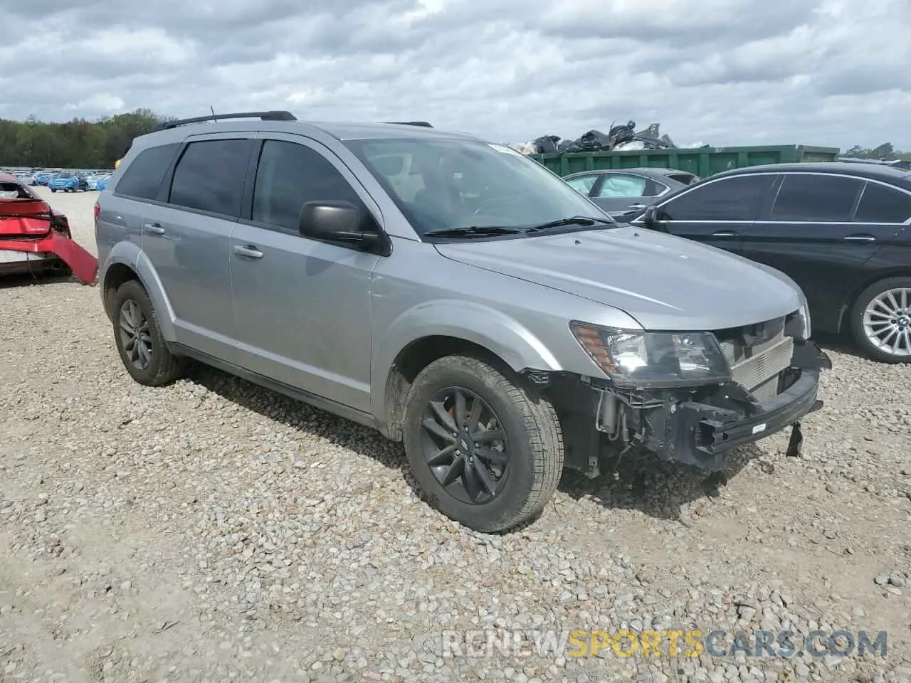 4 Photograph of a damaged car 3C4PDCAB3LT271906 DODGE JOURNEY 2020