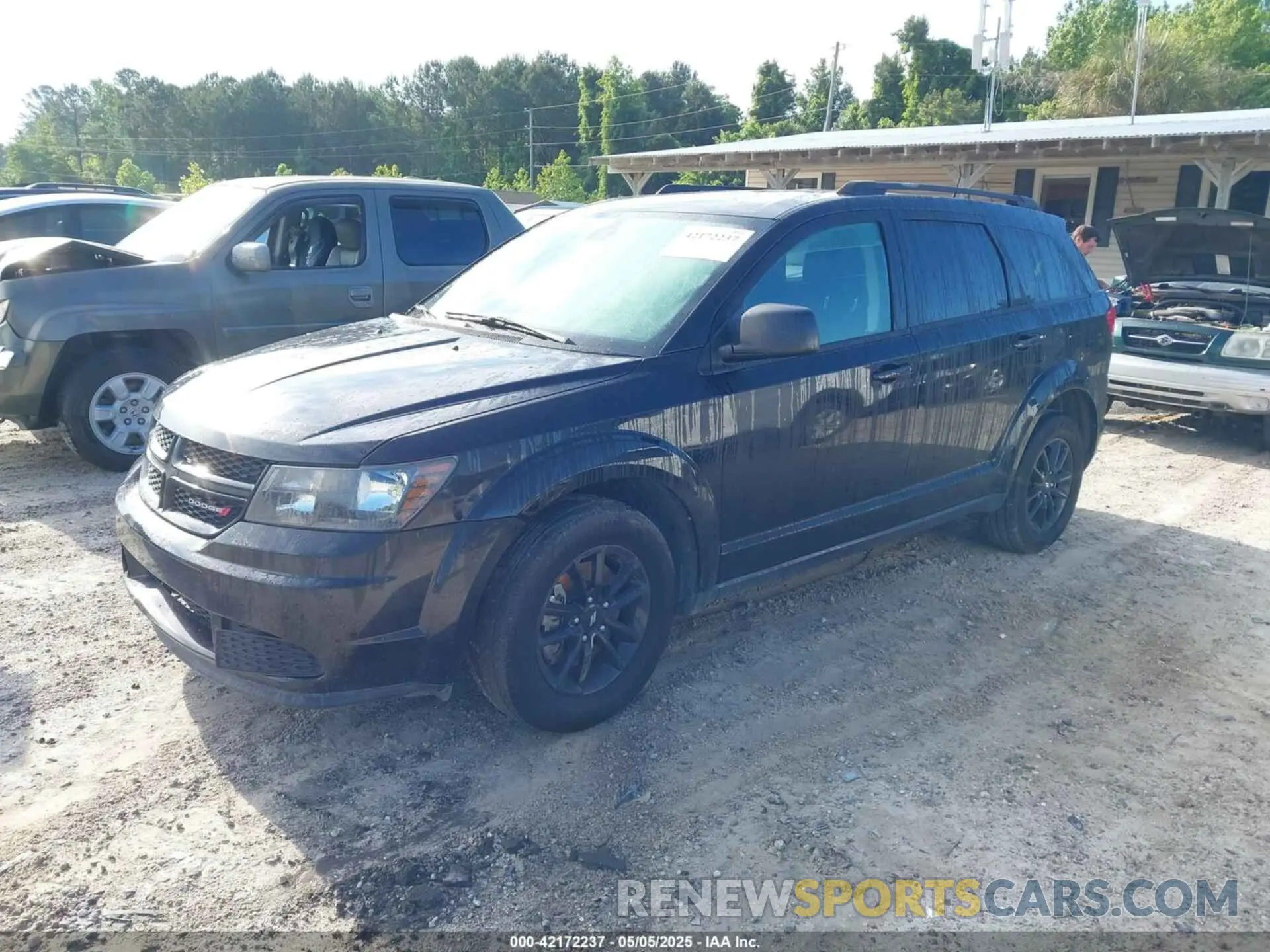 2 Photograph of a damaged car 3C4PDCAB3LT273039 DODGE JOURNEY 2020