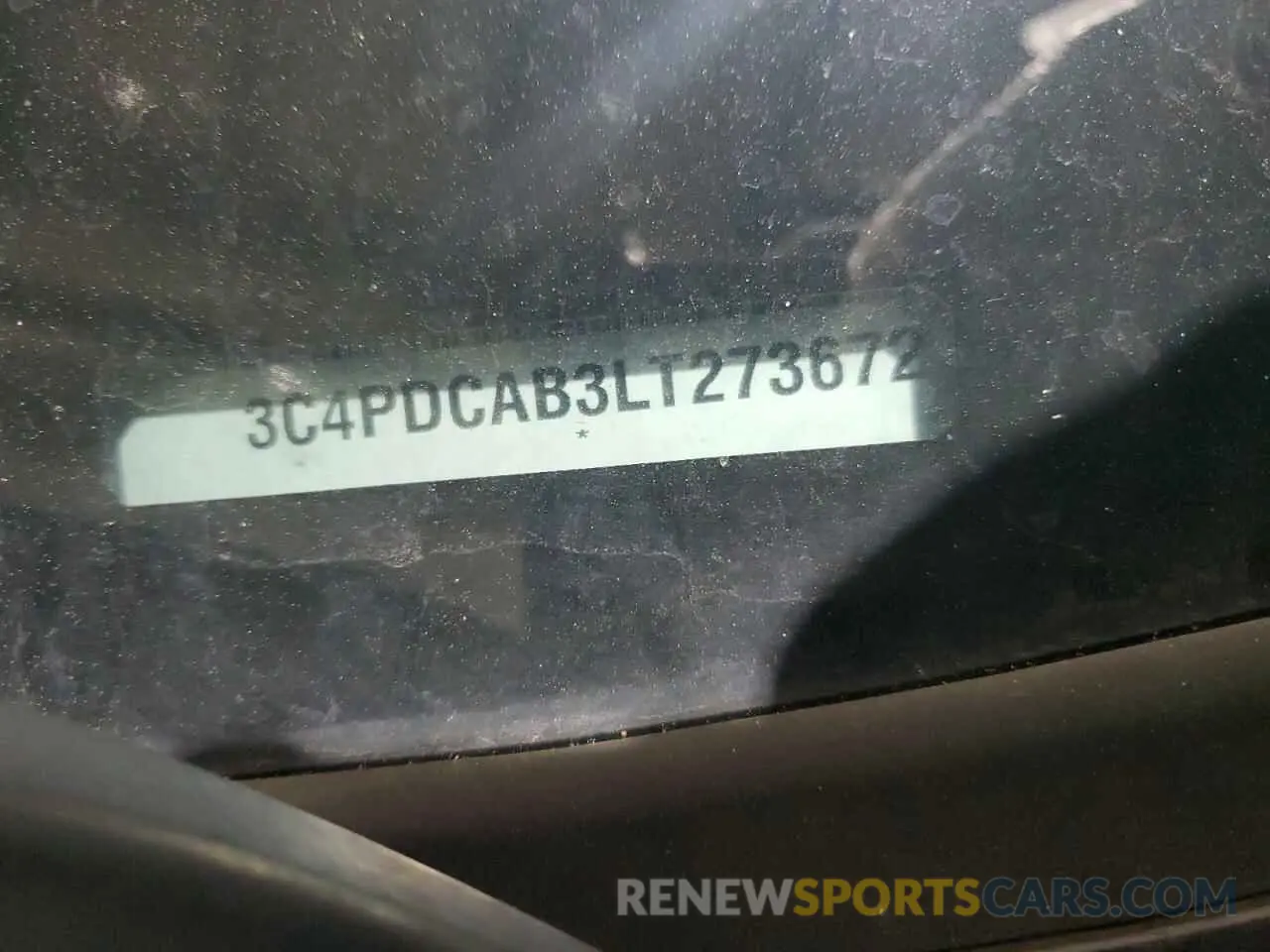 15 Photograph of a damaged car 3C4PDCAB3LT273672 DODGE JOURNEY 2020