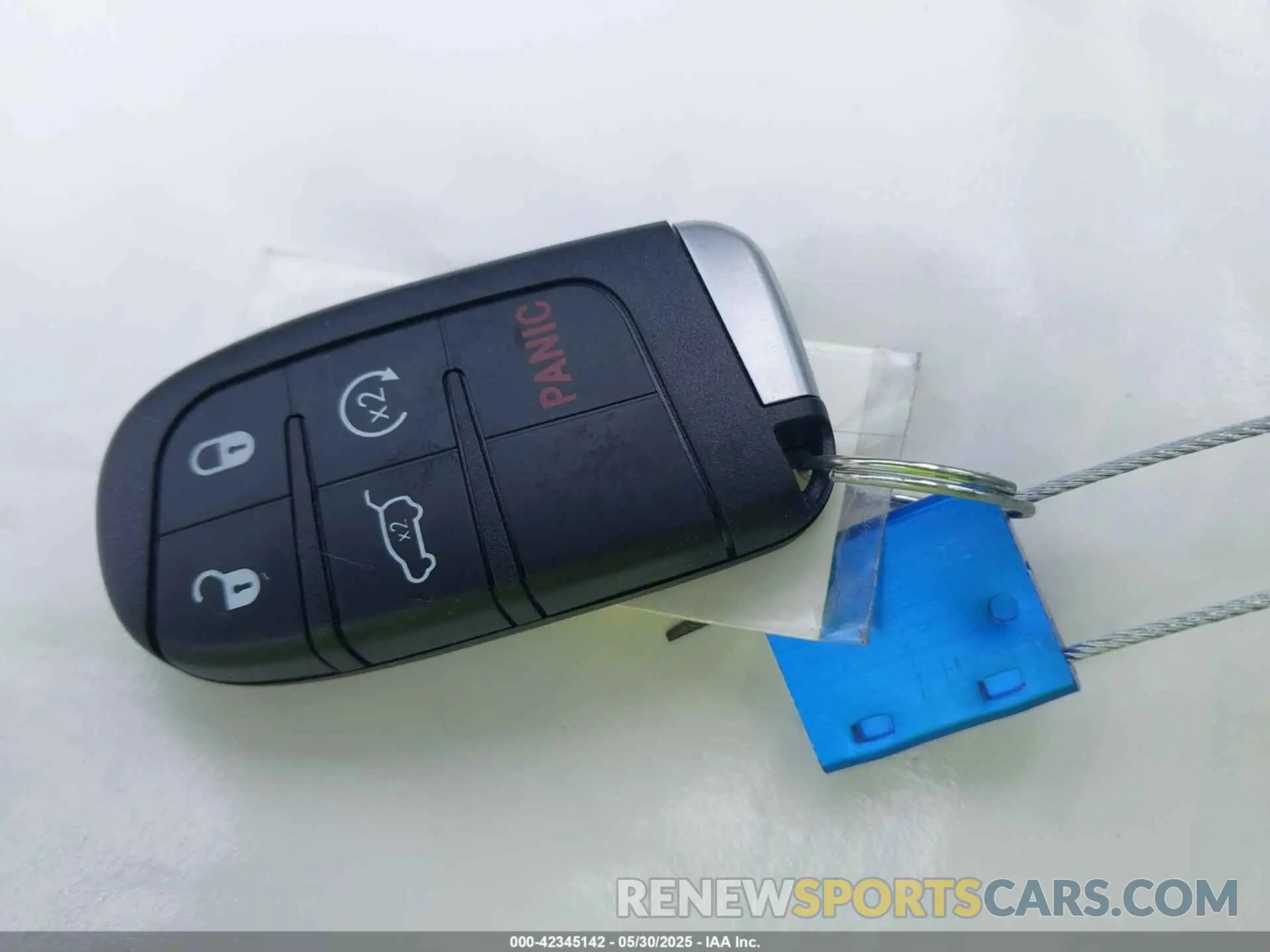 11 Photograph of a damaged car 3C4PDCAB3LT275163 DODGE JOURNEY 2020