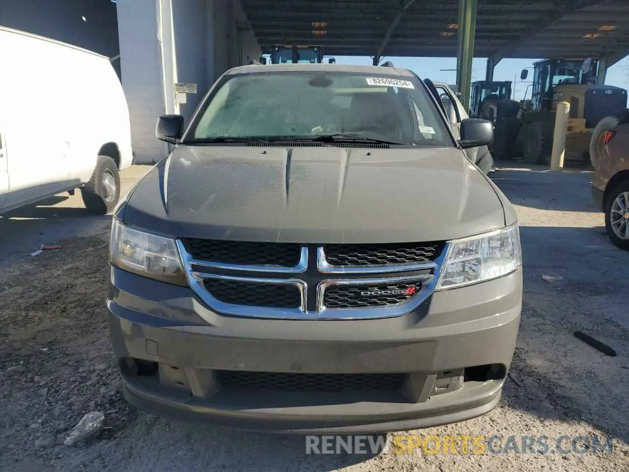 5 Photograph of a damaged car 3C4PDCAB4LT199260 DODGE JOURNEY 2020