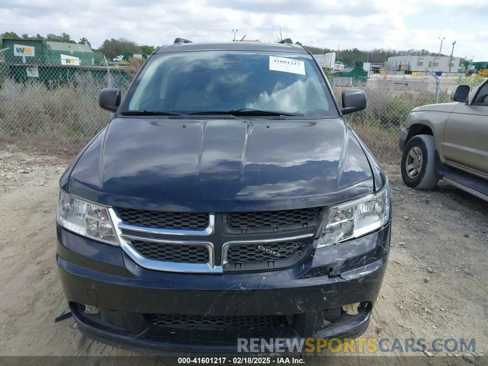 12 Photograph of a damaged car 3C4PDCAB4LT226263 DODGE JOURNEY 2020