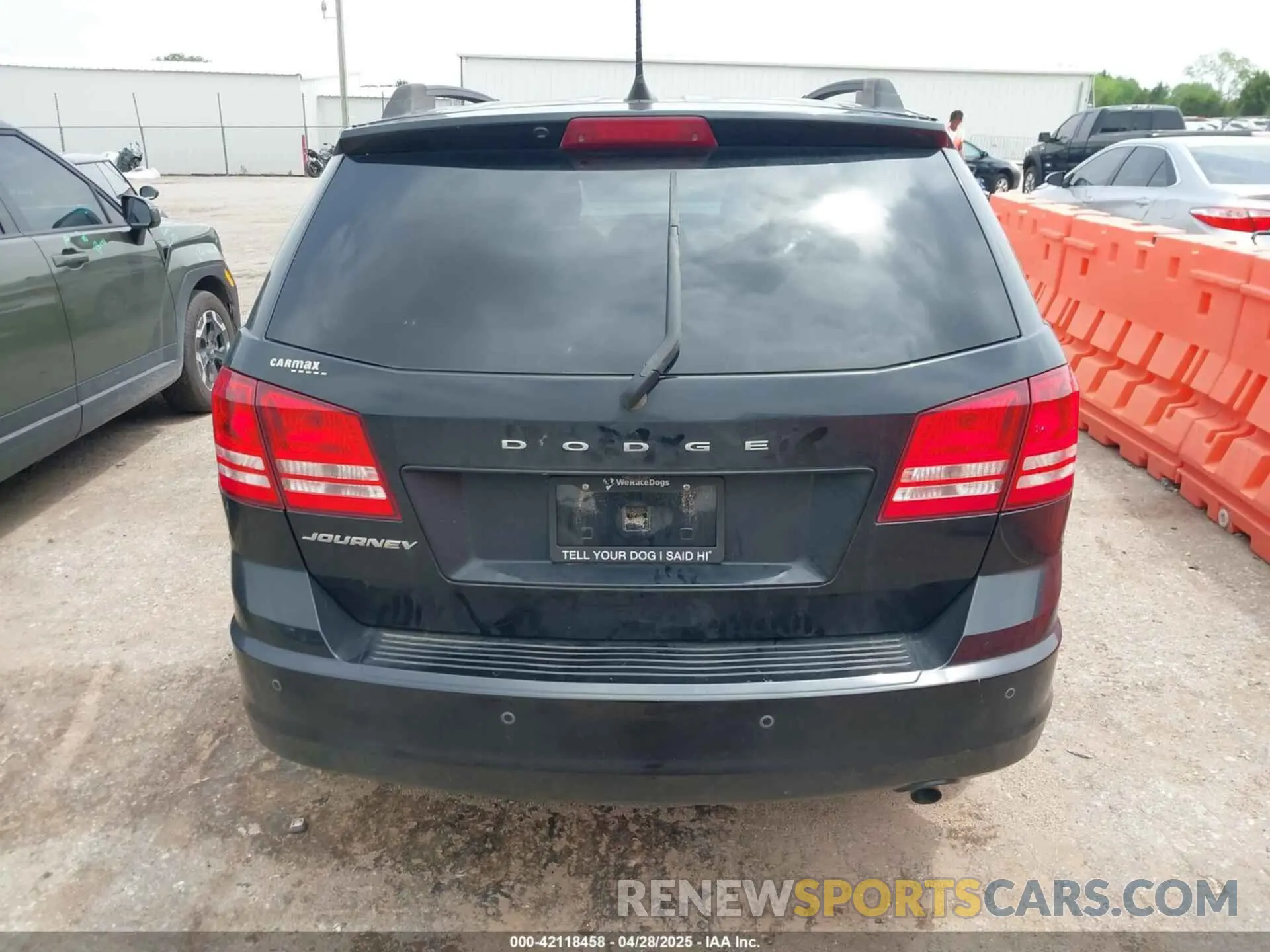 16 Photograph of a damaged car 3C4PDCAB4LT254161 DODGE JOURNEY 2020