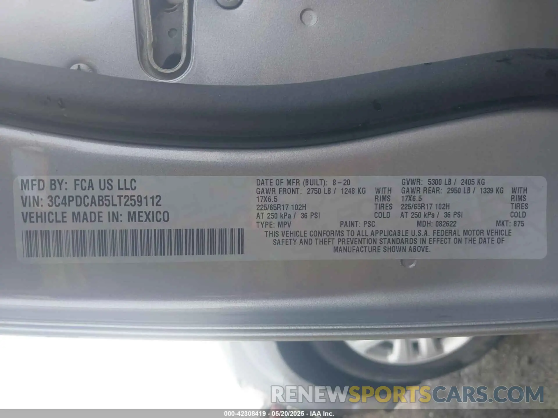 9 Photograph of a damaged car 3C4PDCAB5LT259112 DODGE JOURNEY 2020